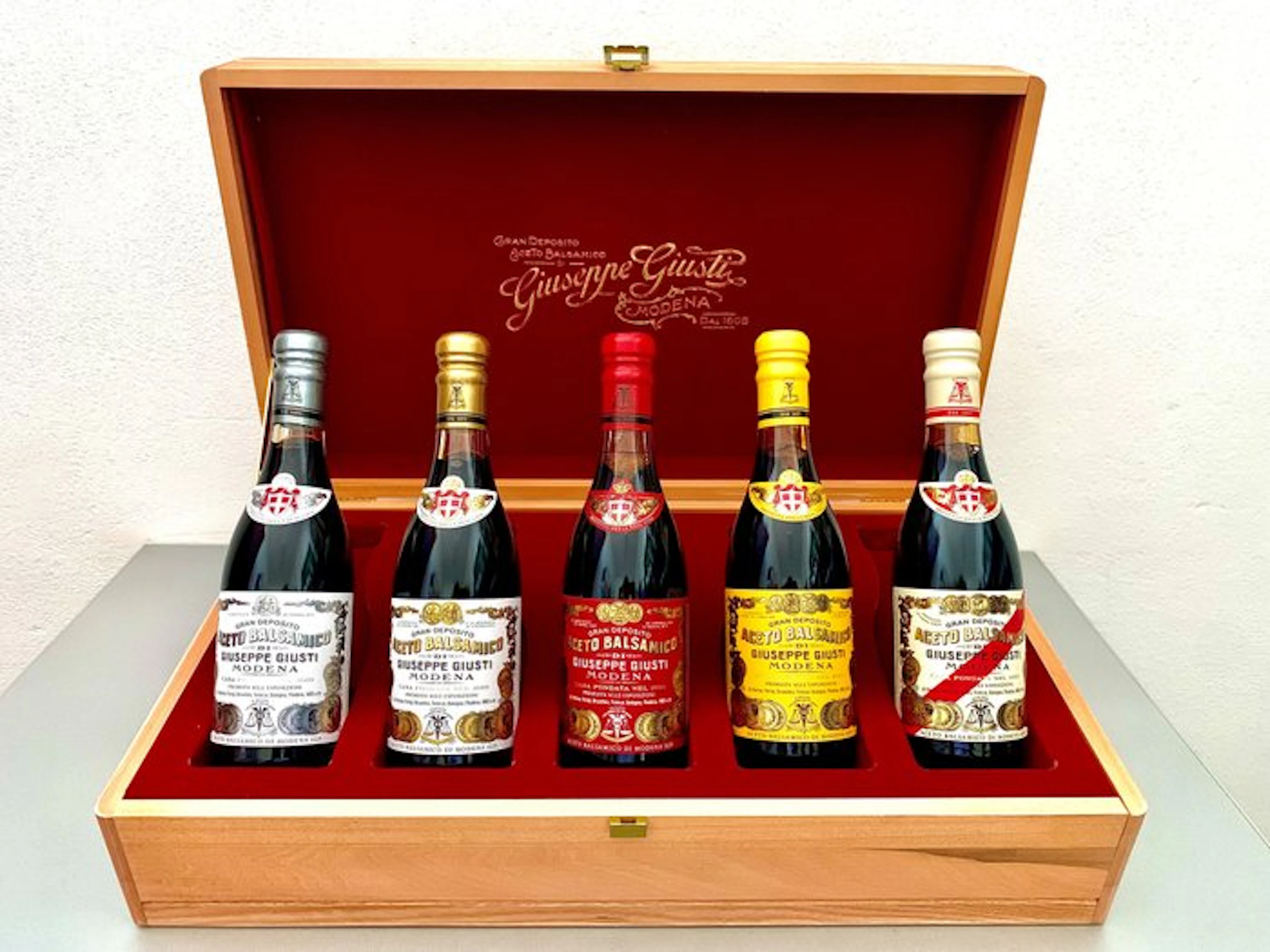 Giusti Giuseppe - Balsamic vinegar - 5 - 250ml