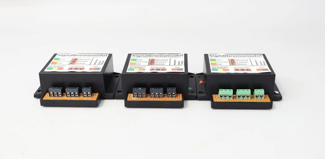 onbekend H0 - Model train control unit (3)