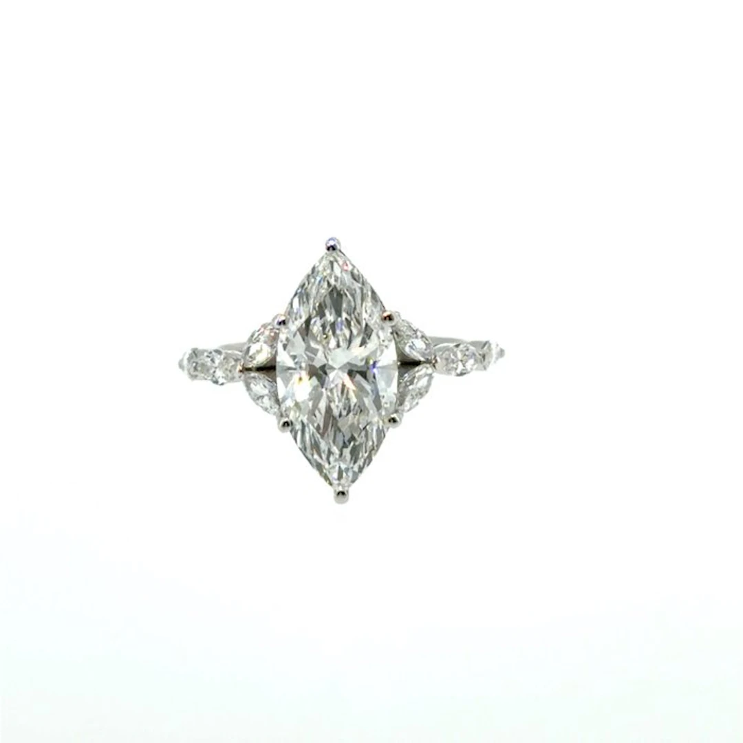 Ring - 14 kt. White gold - 5.02ct. tw. Diamond (Lab-grown) - Diamond