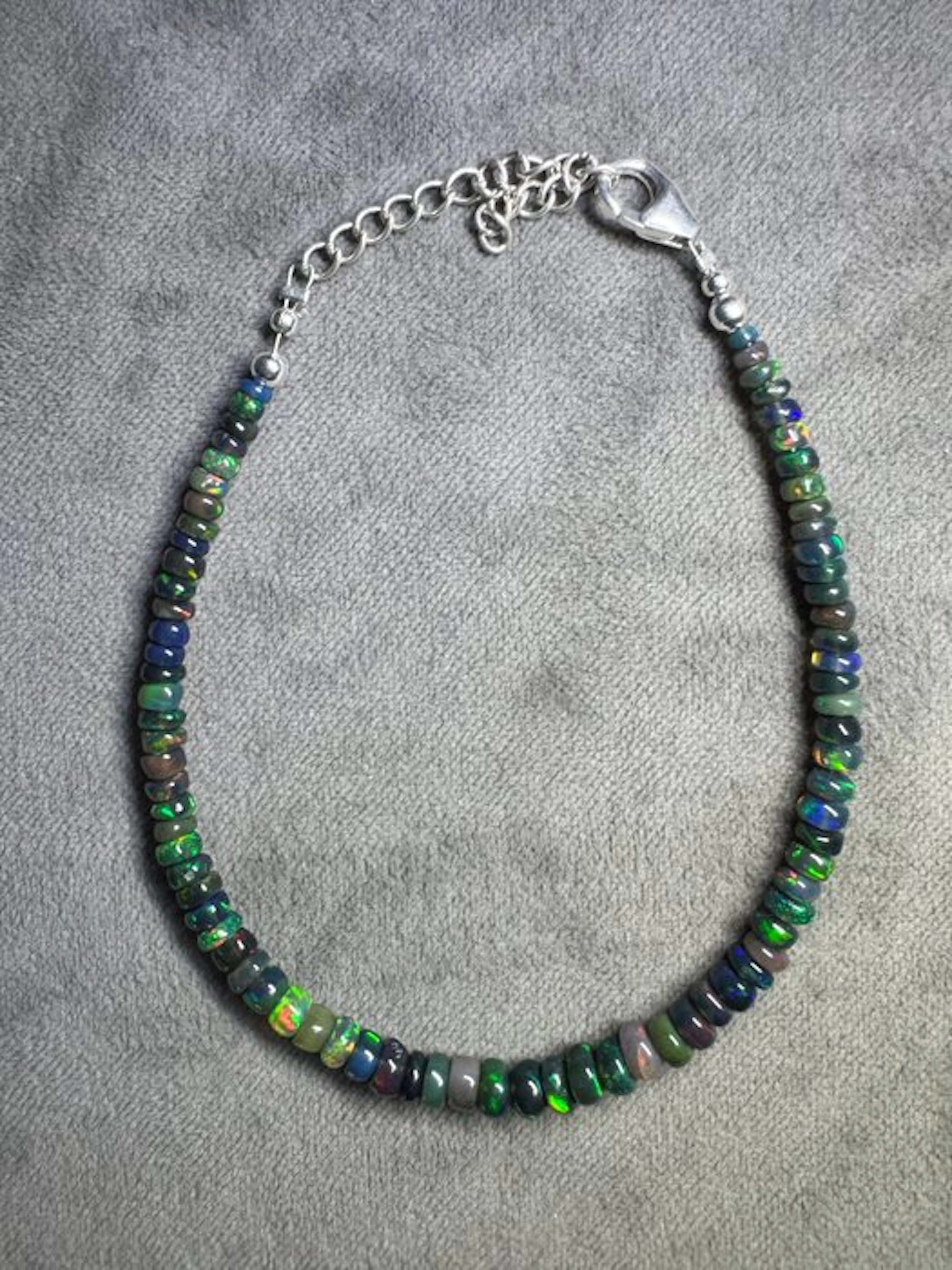 Smooth Ethiopian black opal bracelet in 925 silver –...