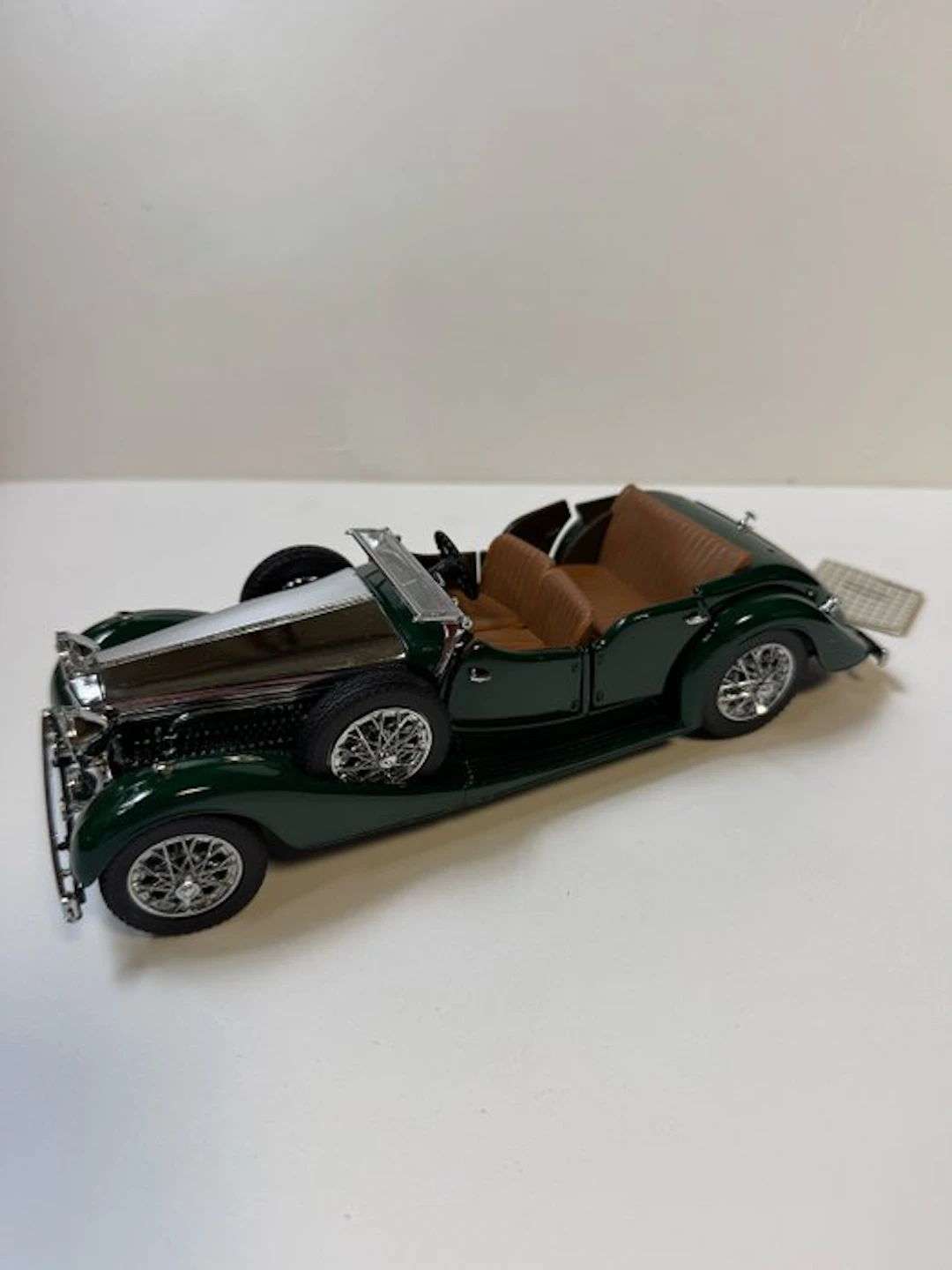 Franklin Mint 1:24 - Model car - Alvis 4.3 Litre 1938