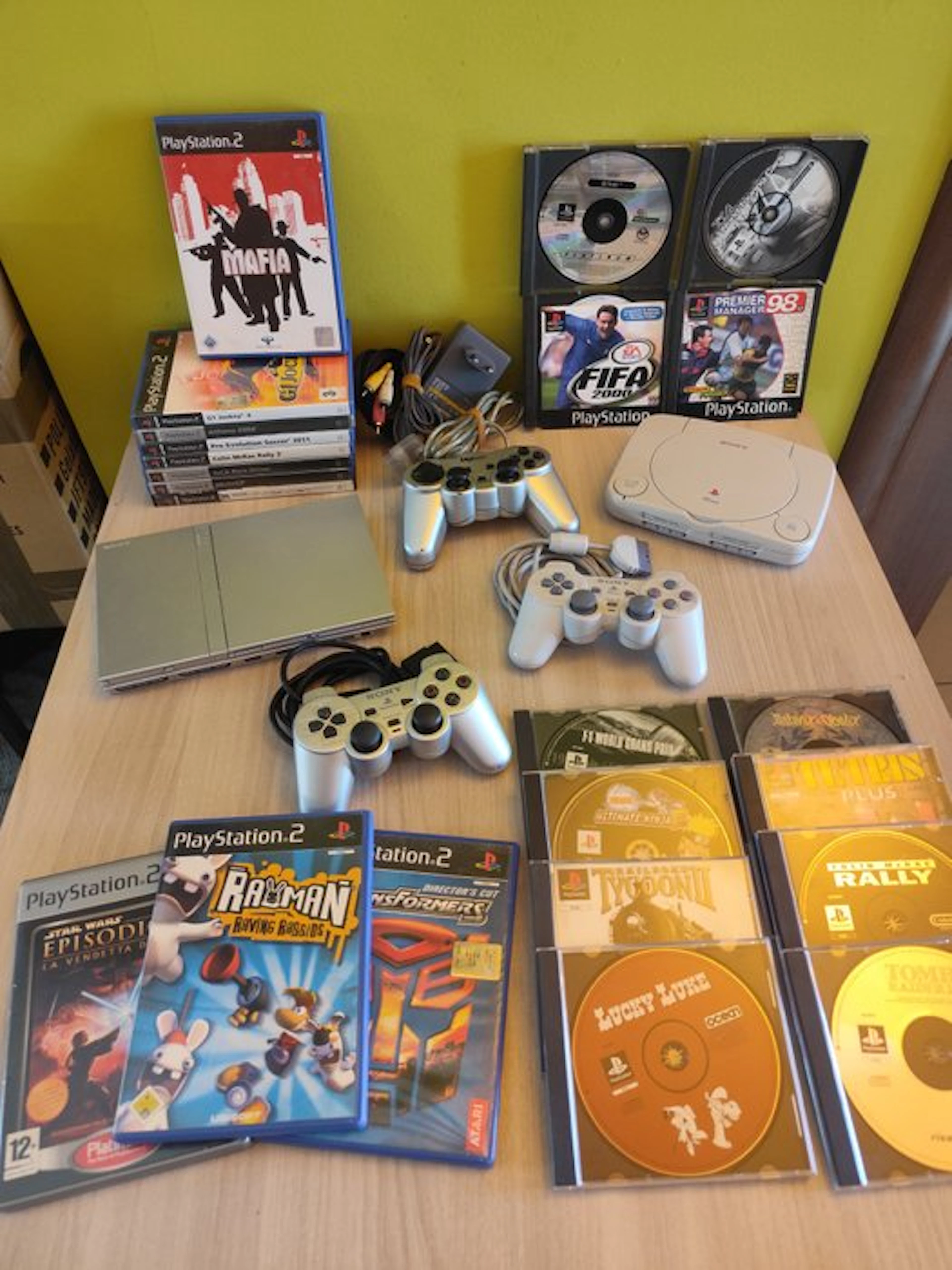 Sony - Playstation 2 (PS2) - Lotto console PlayStation...