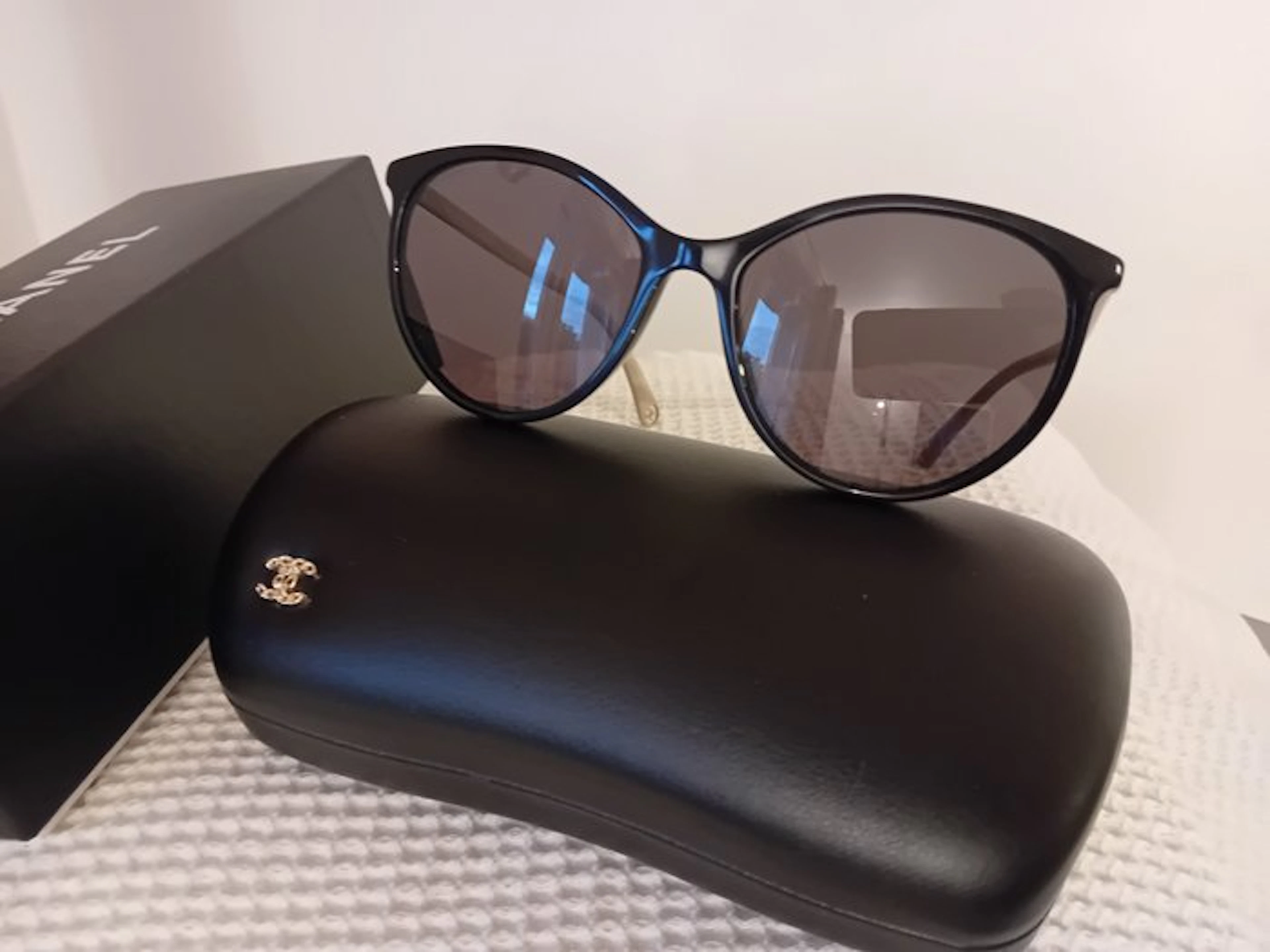Chanel - Sunglasses