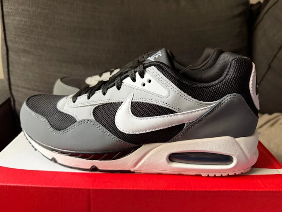 Nike - Air Max Correlate - Sneakers - Size: EU 44