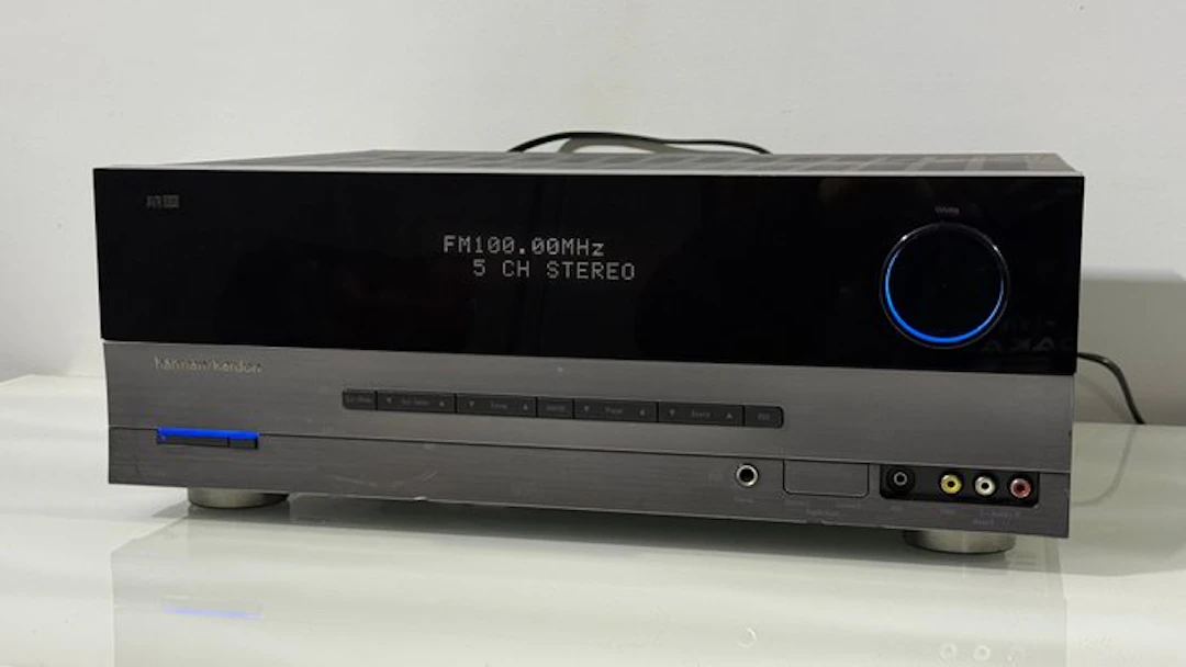 Harman Kardon - AVR 139/230 / 5.1-Channel AV Solid state multi-channel receiver