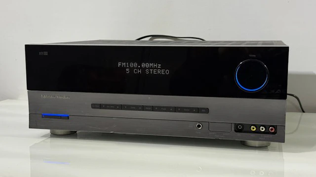 Harman Kardon - AVR 139/230 / 5.1-Channel AV Solid state multi-channel receiver