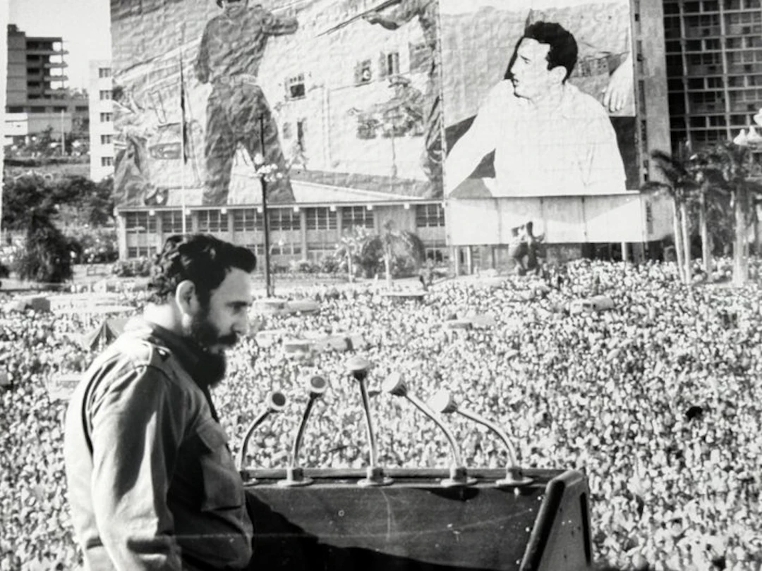 Alberto Korda (1928–2001) - Discurso de Fidel Castro en Plaza de la Revolucion