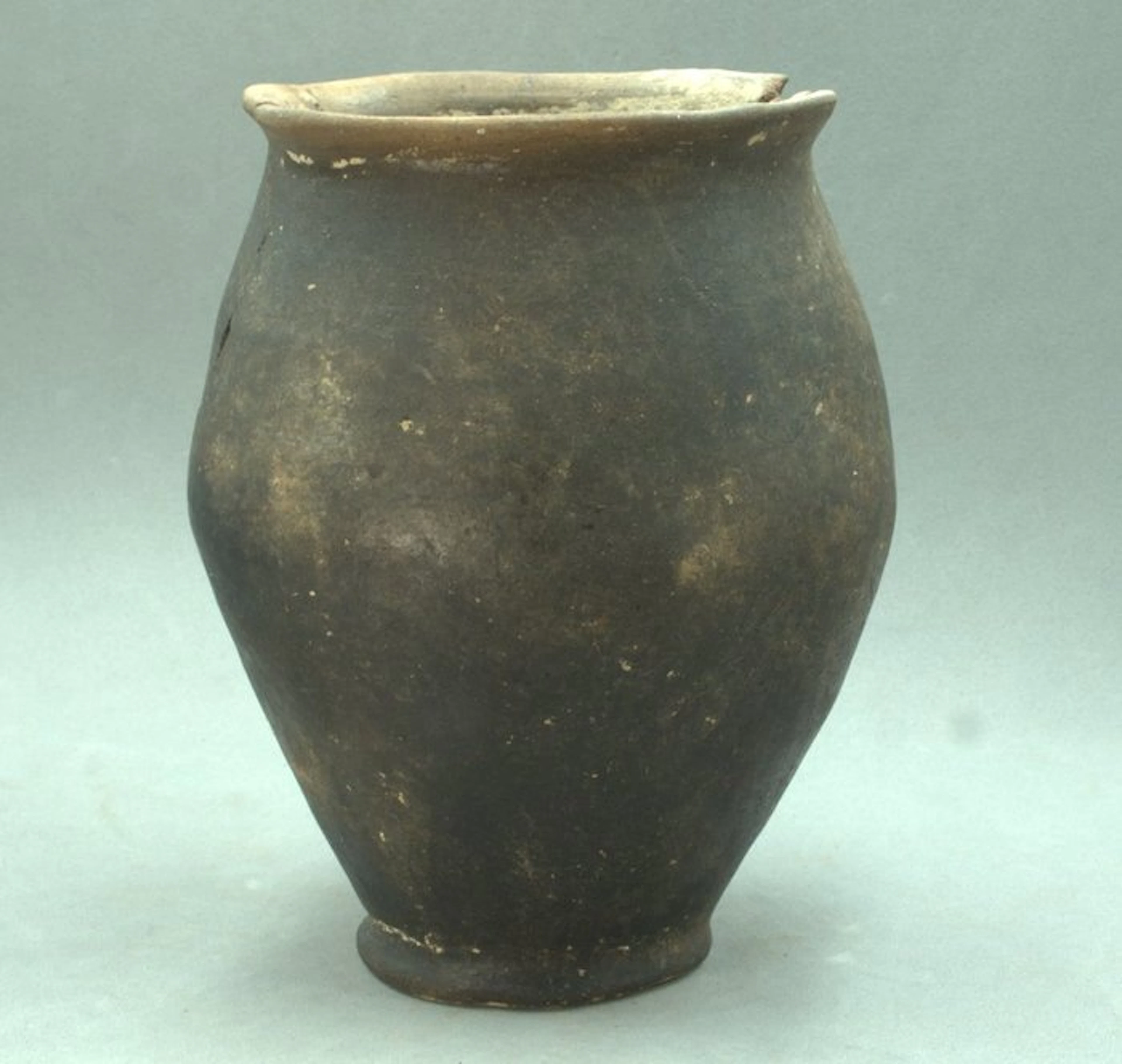 European Bronze Age Pottery Vessel - 15.7 cm