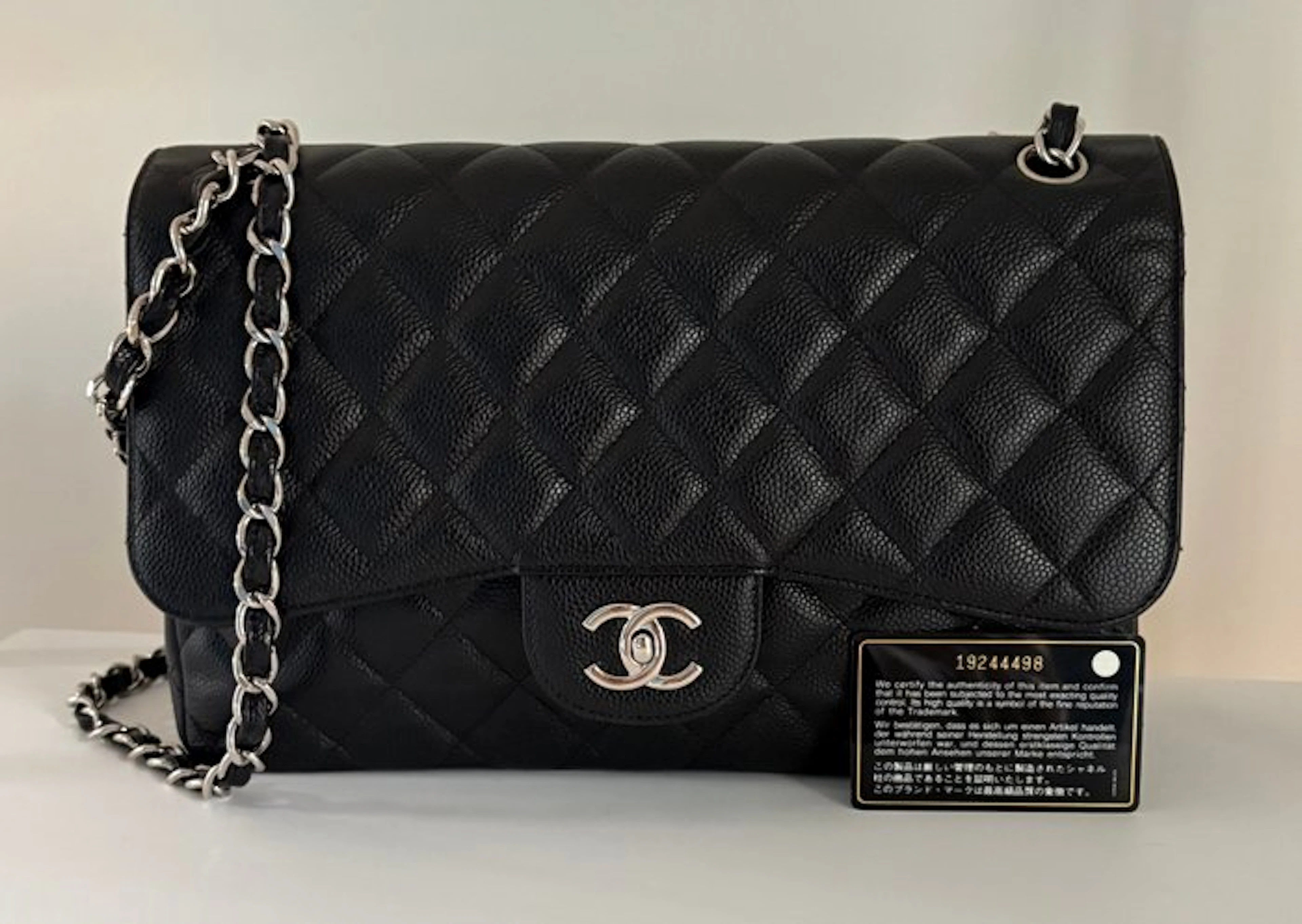 Chanel - Timeless Classic - Crossbody bag