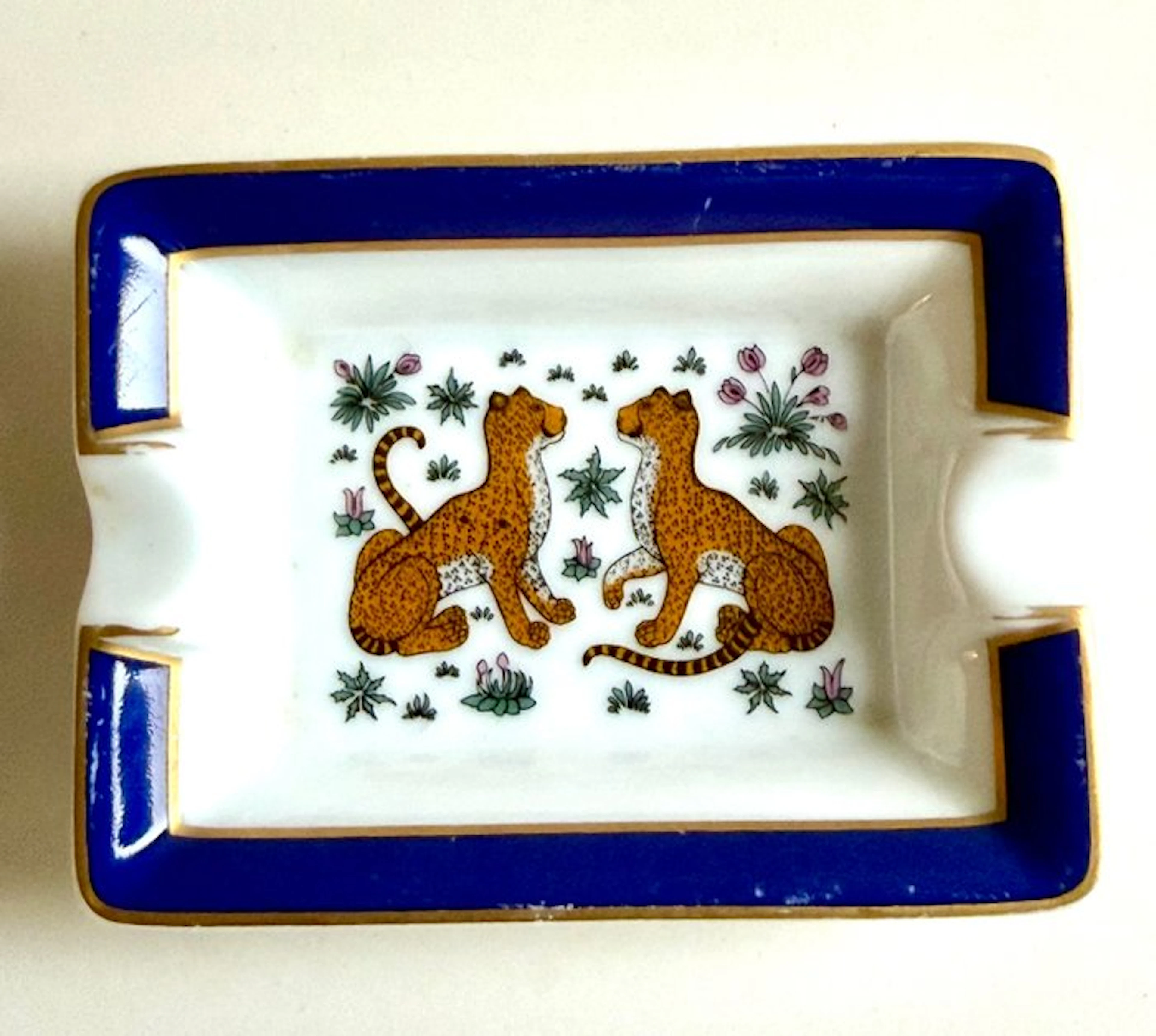 Ashtray - Hermès Paris Porcelain Ashtray Leopard Design Bleu