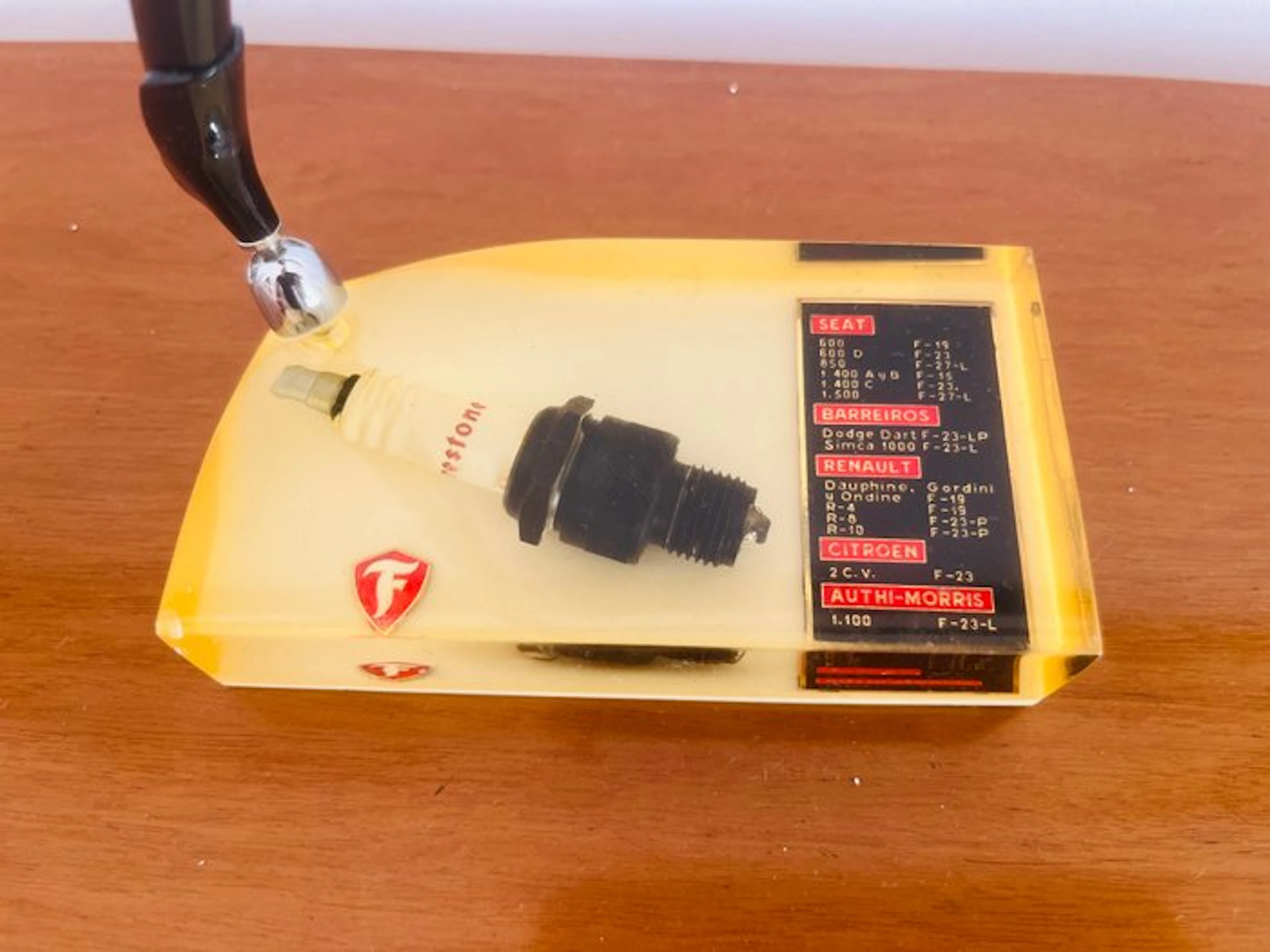 Firestone - POS (point of sale advertising object) - Firestone Support