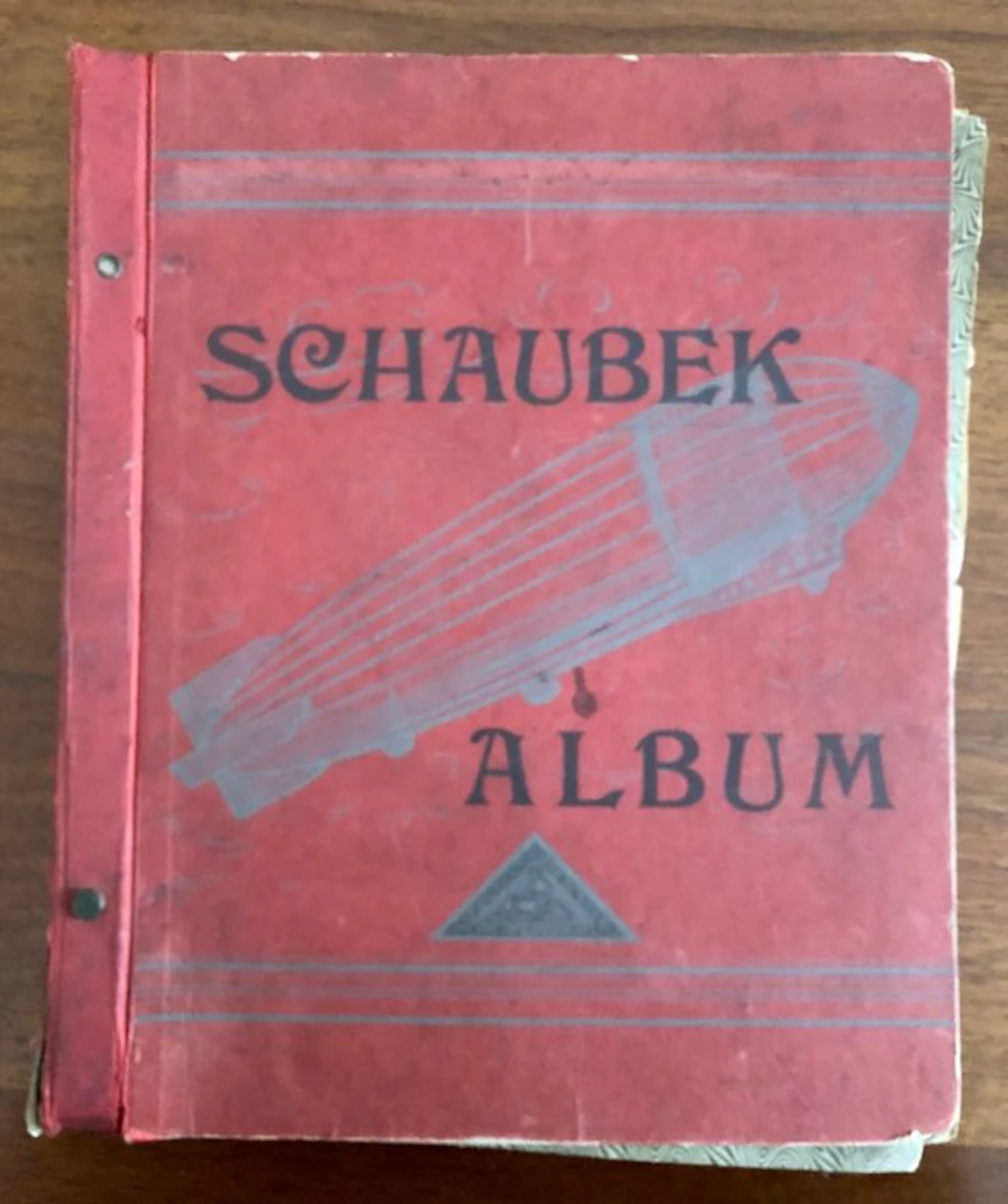 World 1850/1930 - Shaubek album with countless old stamps...