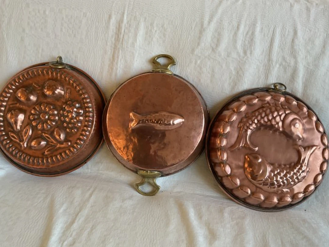 Mold (3) Vintage - Set of decorative baking molds