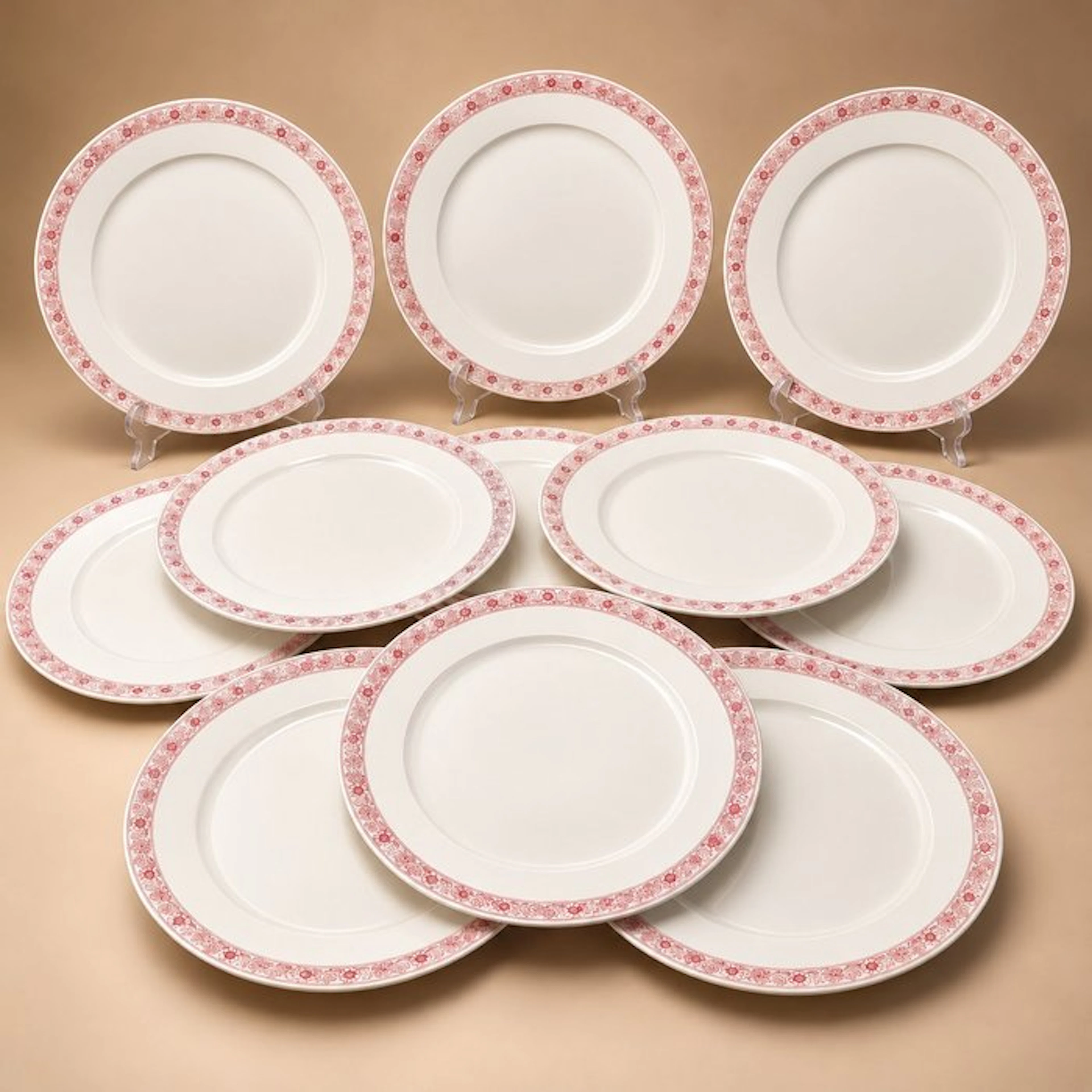 Manufacture Pilivuyt - Table service (11) - Grand Fire décor
