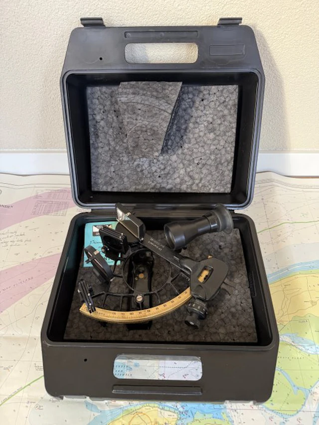 Micrometer sextant - Brass, Metal, Plastic - cassens & plath