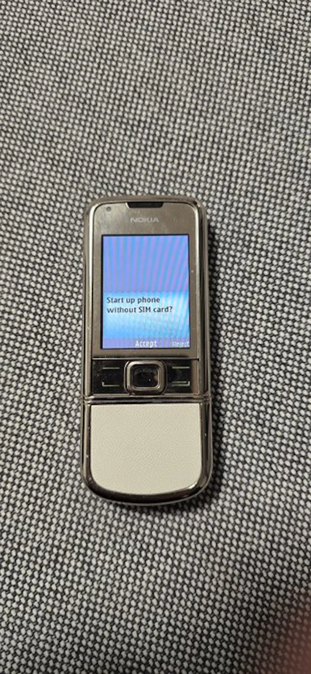 Nokia 8800e arte gold - Mobile phone