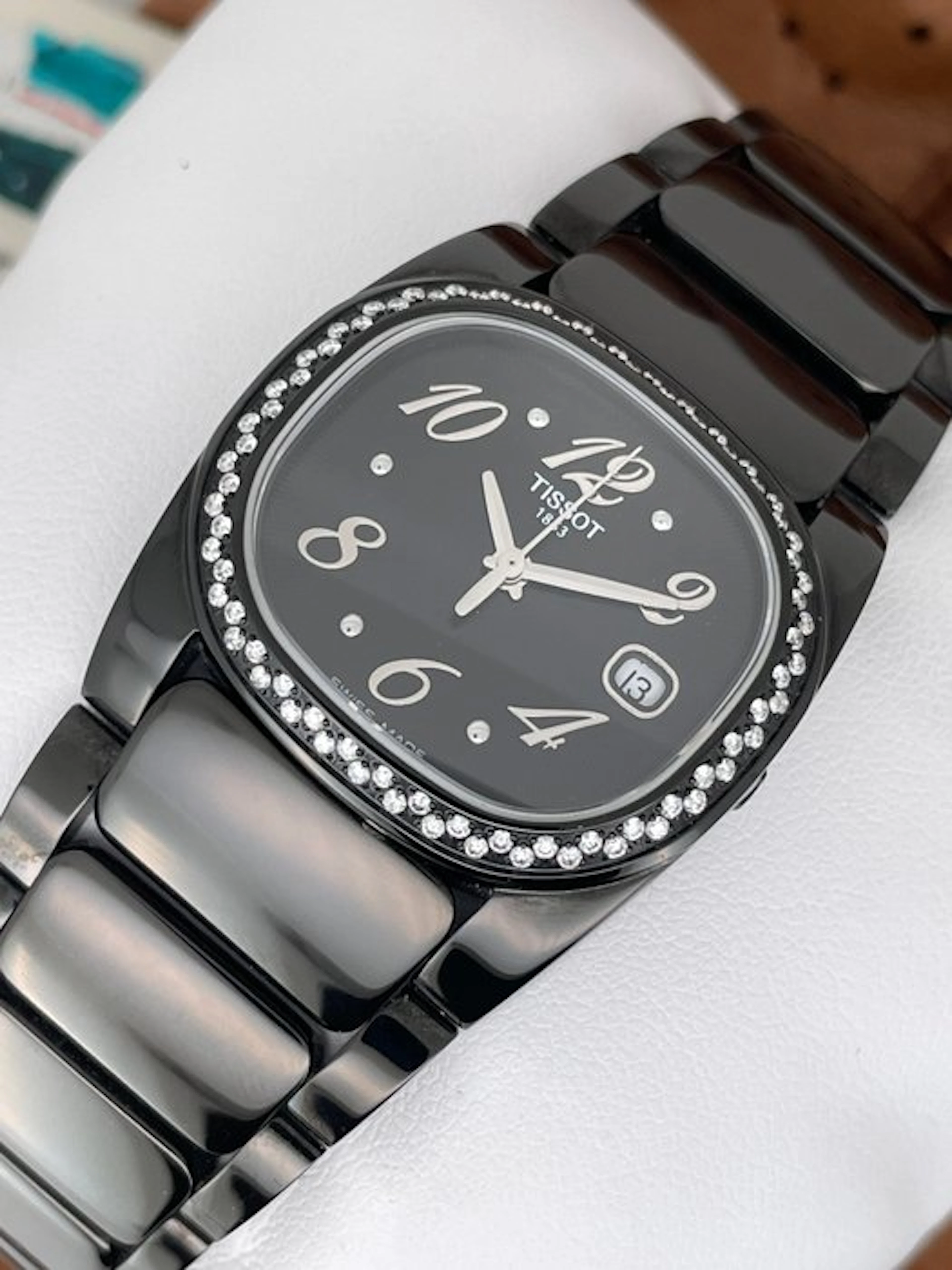 Tissot - T-Moments Lady Diamonds - T0091101105702 - Women - 2010-2020