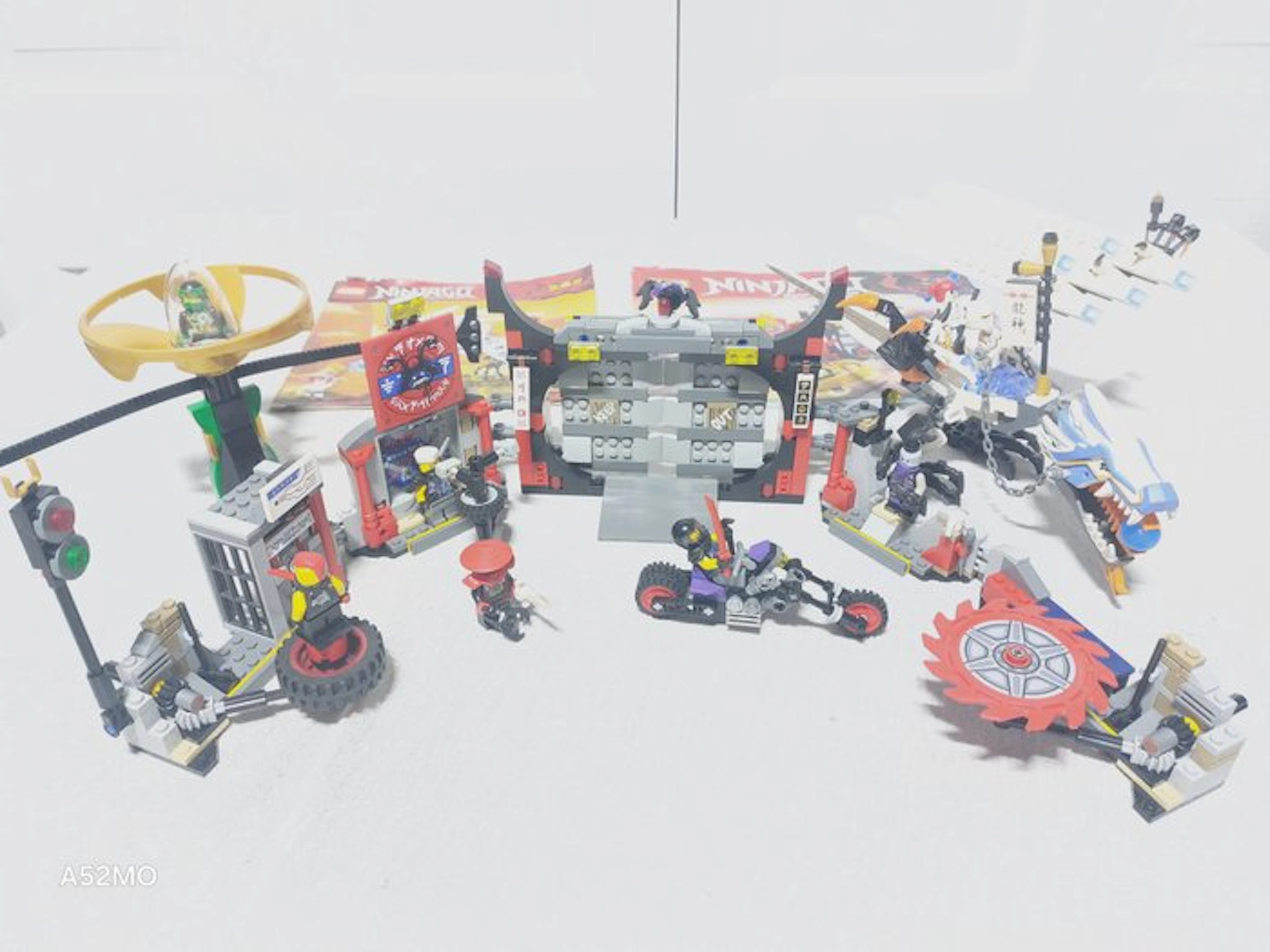 LEGO Set - Ninjago - 2260 Ice Dragon Attack