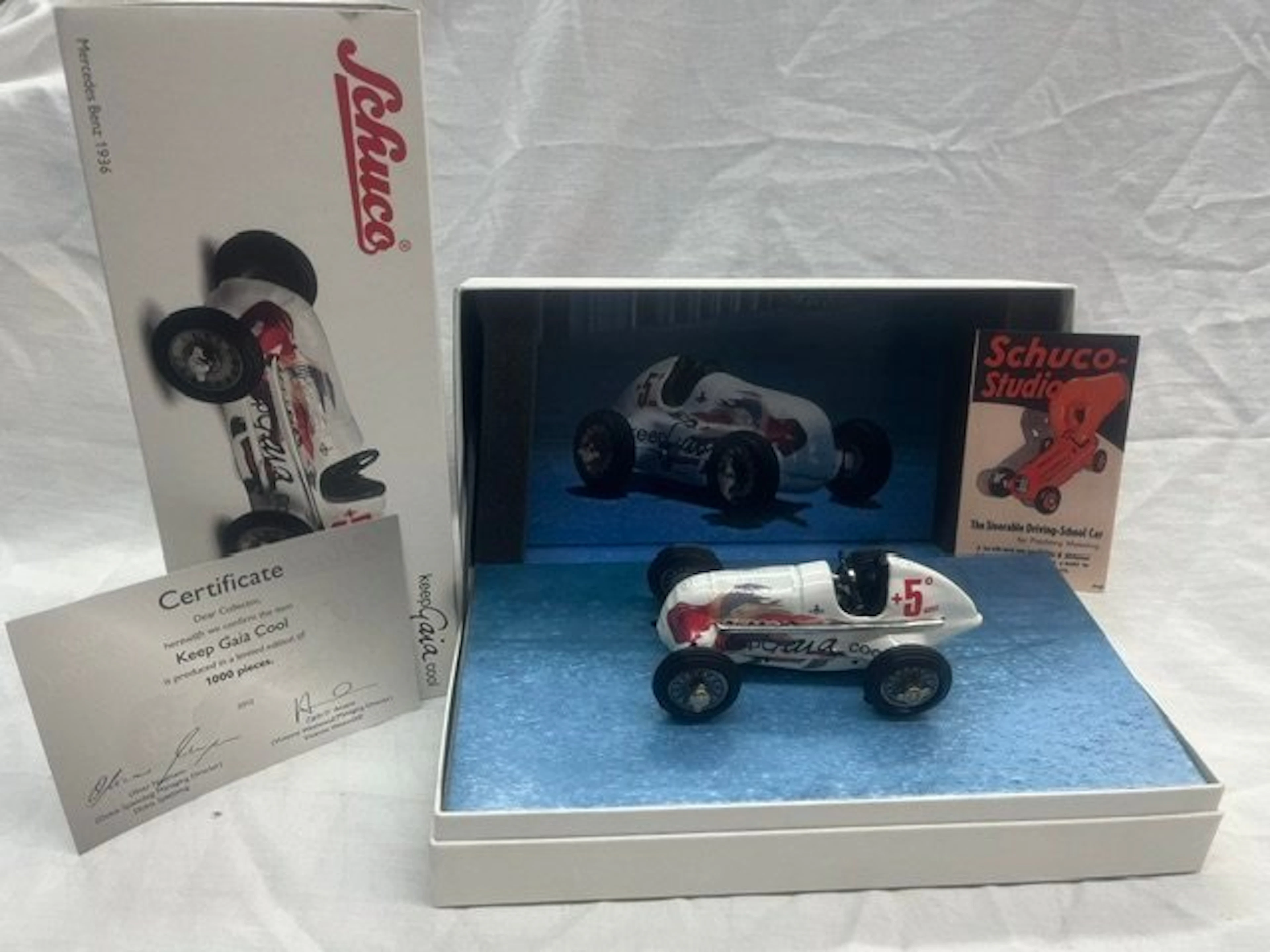 Schuco 1:24 - Model car - Mercedes-Benz 1936 Keep Gaia...