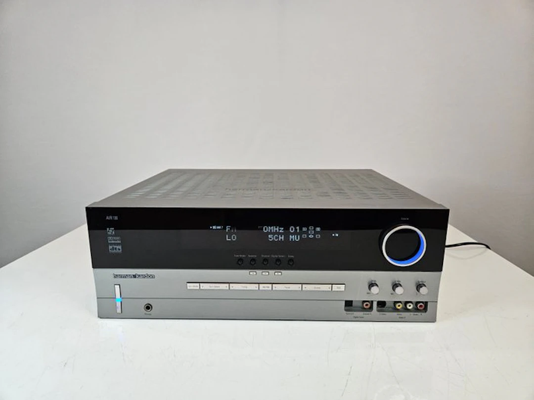 Harman Kardon - AVR 130 / 5.1-Channel AV Surround Solid state amplifier