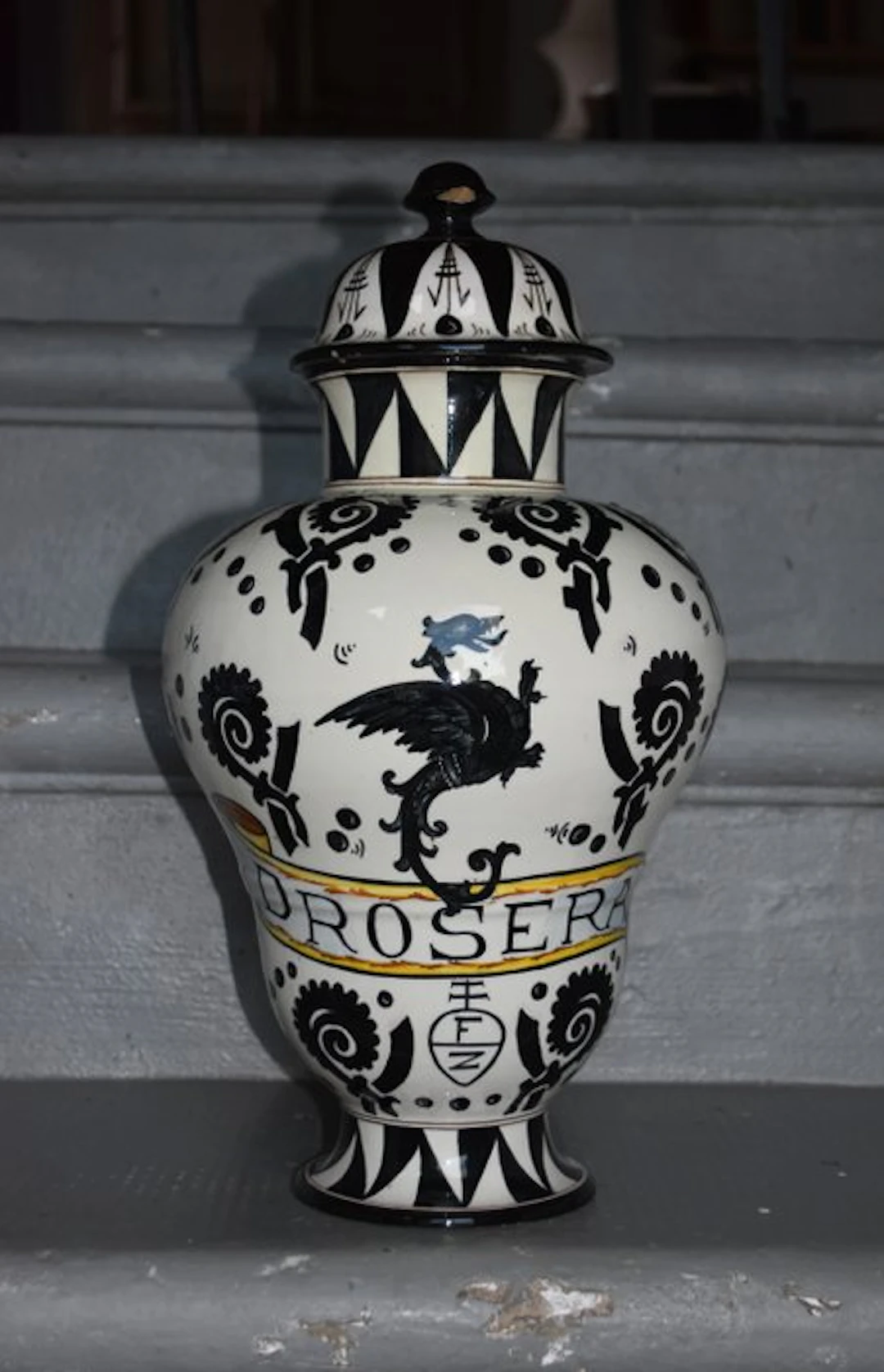 Molaroni Pesaro - Vase - Majolica - Large vase from the pharmacy.