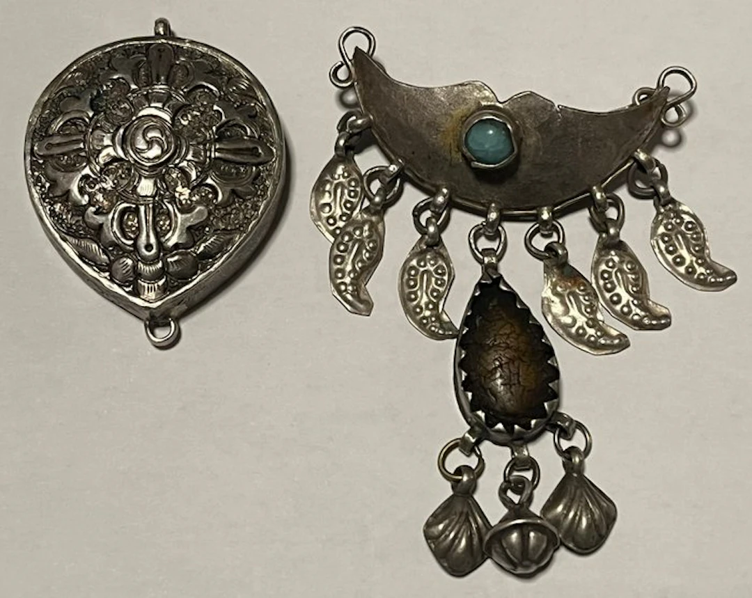 Asian silver, Tibetan, Chinese, Islamic art - Tibetan