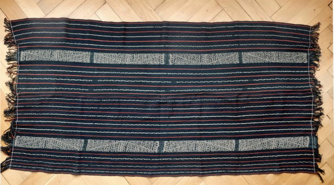 Ikat selimut - blanket from Biboki