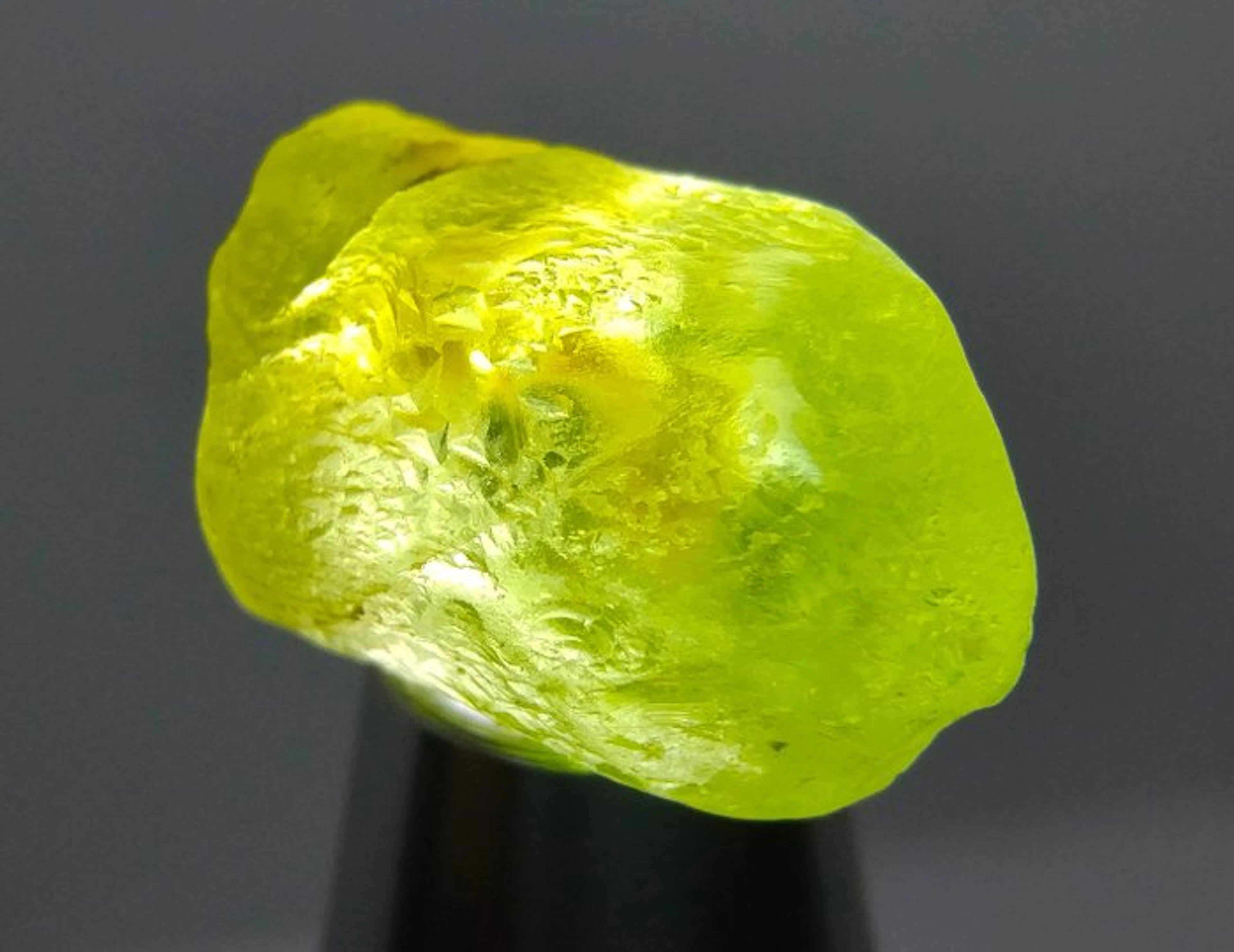 18.7 cts - Wonderful Natural Untreated Peridot Rough- 3.74 g