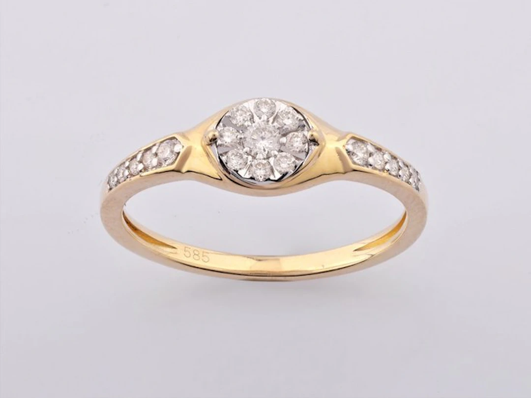 Ring - 14 kt. Yellow gold - 0.19ct. tw. Diamond (Natural)