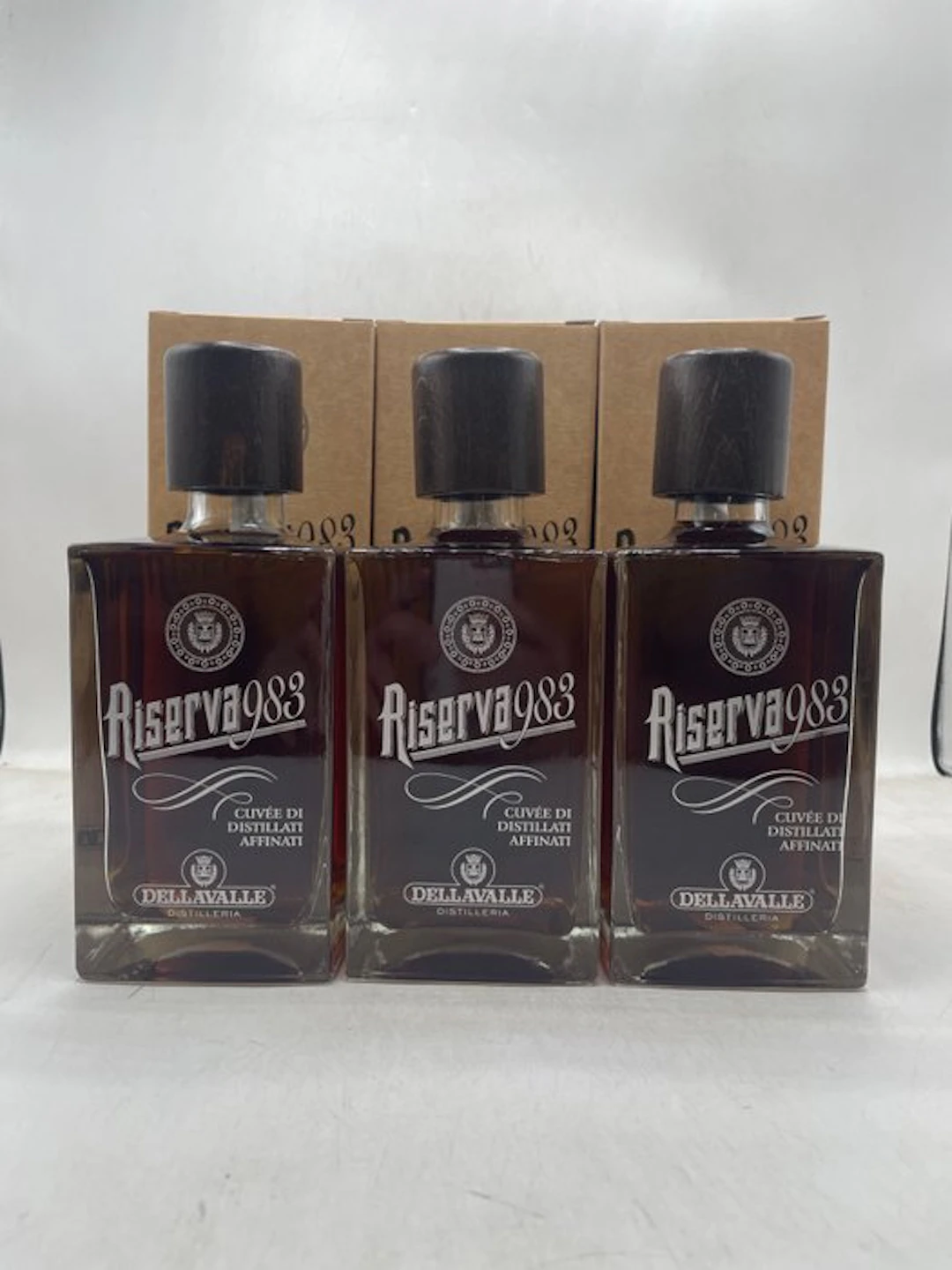 Dellavalle 20 years old - Riserva 983 - 70cl - 3 bottles