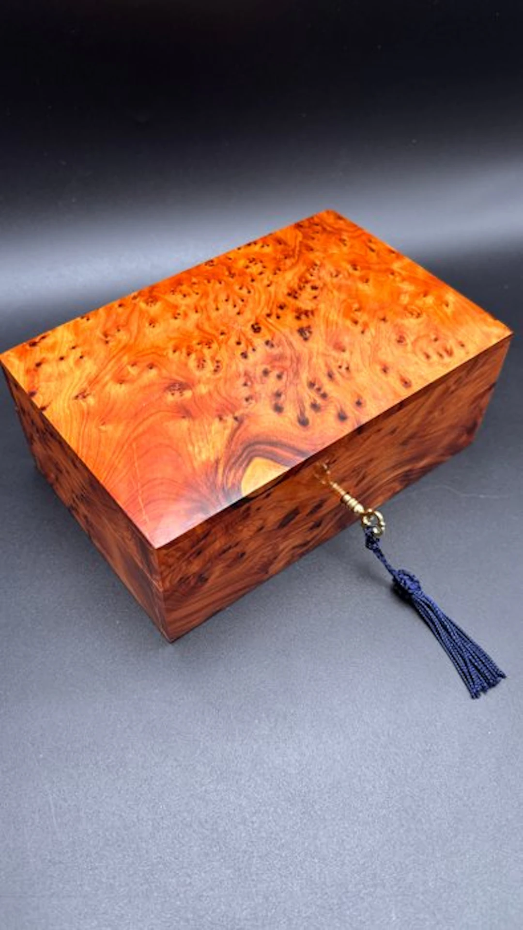 Jewellery box - Hypnotic "Ramage" & Bird's-Eye Figure (No...
