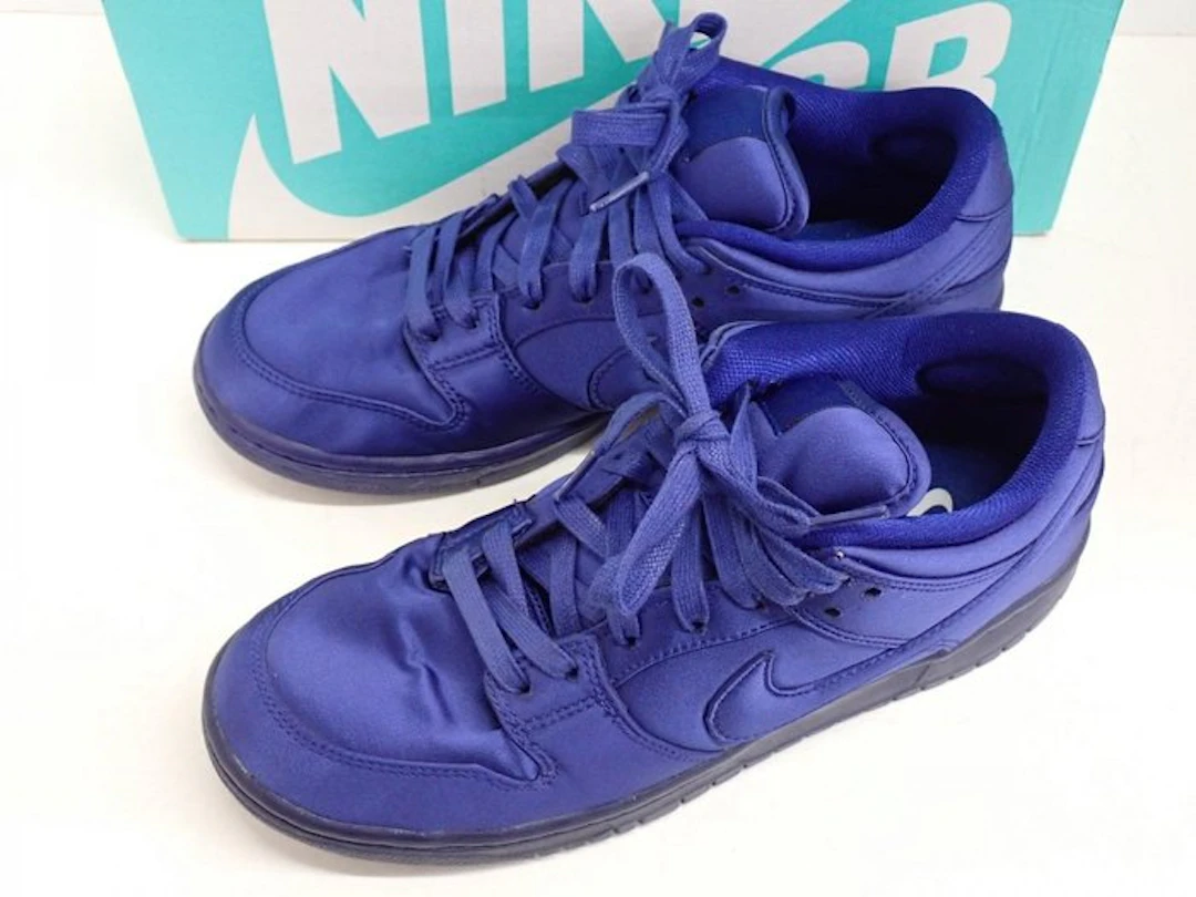 Nike - Dunk Low - Sneakers - Size: EU 42