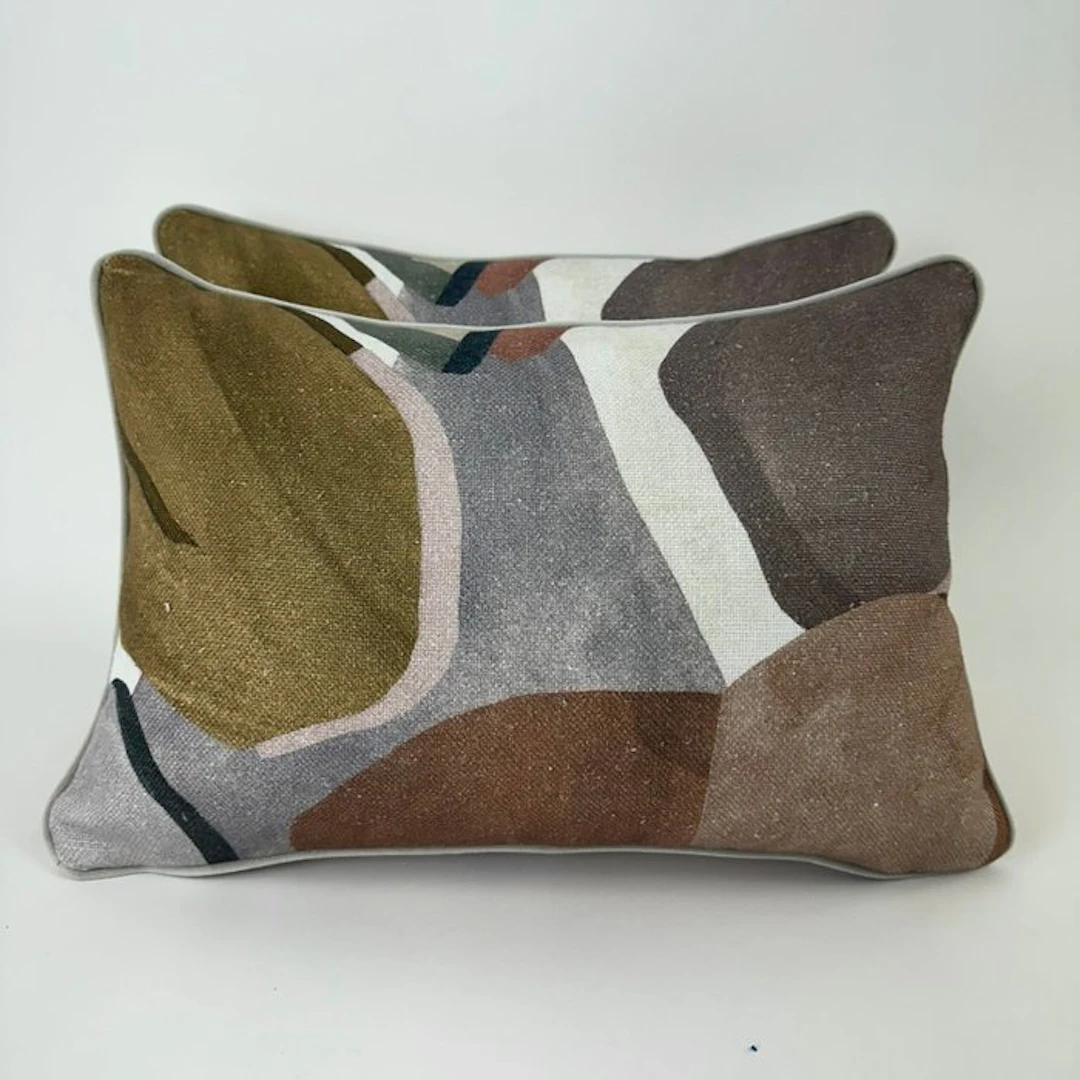 Black Edition “Figura” - Cushion (2)