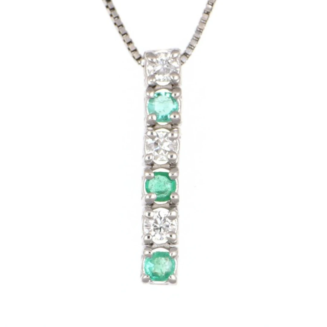 No reserve price - Necklace with pendant - 18 kt. White gold Emerald - Diamond