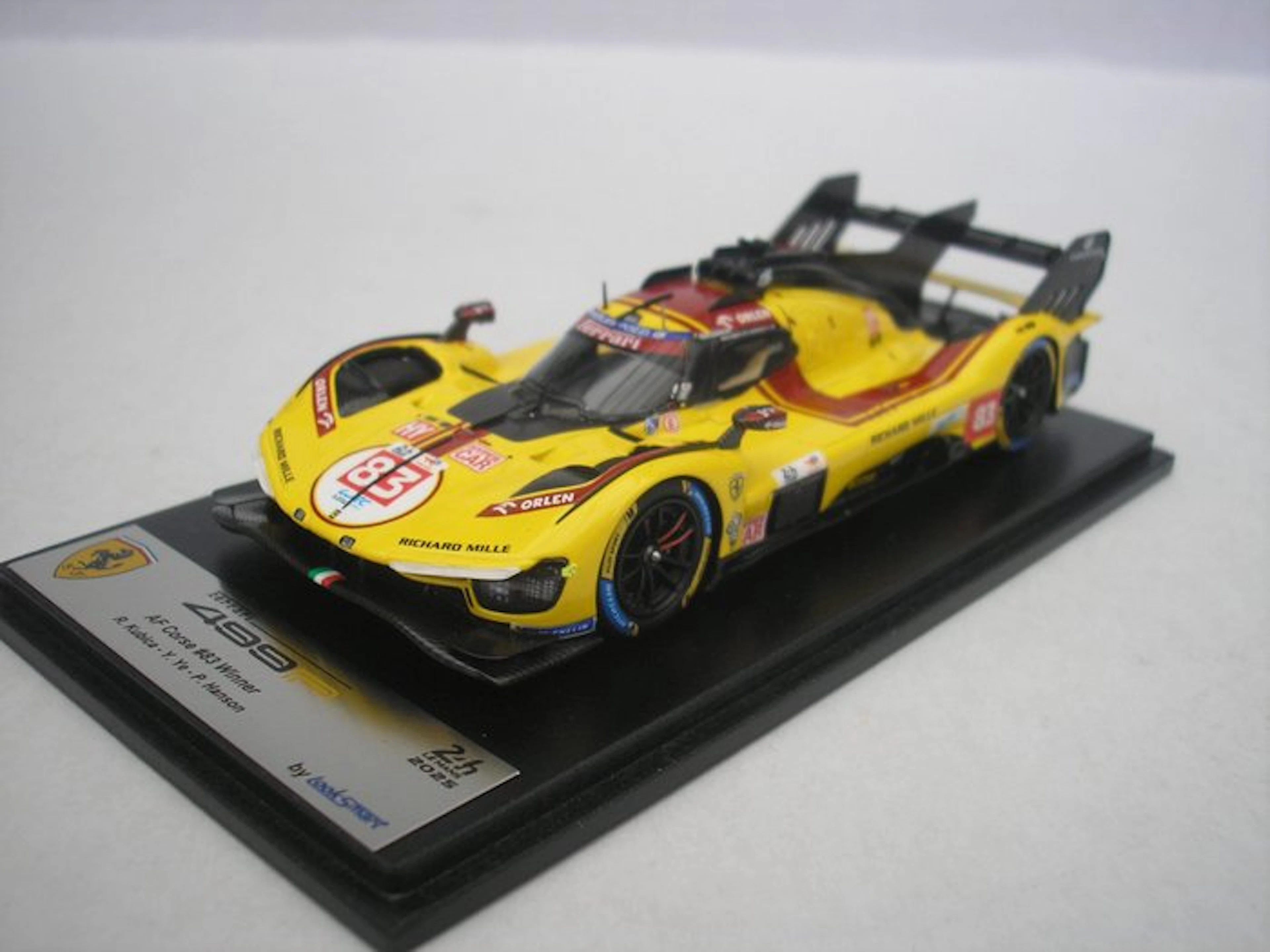 Look Smart 1:43 - Model car - Ferrari 499P Hybrid #83 24h Le Mans - 2025 R
