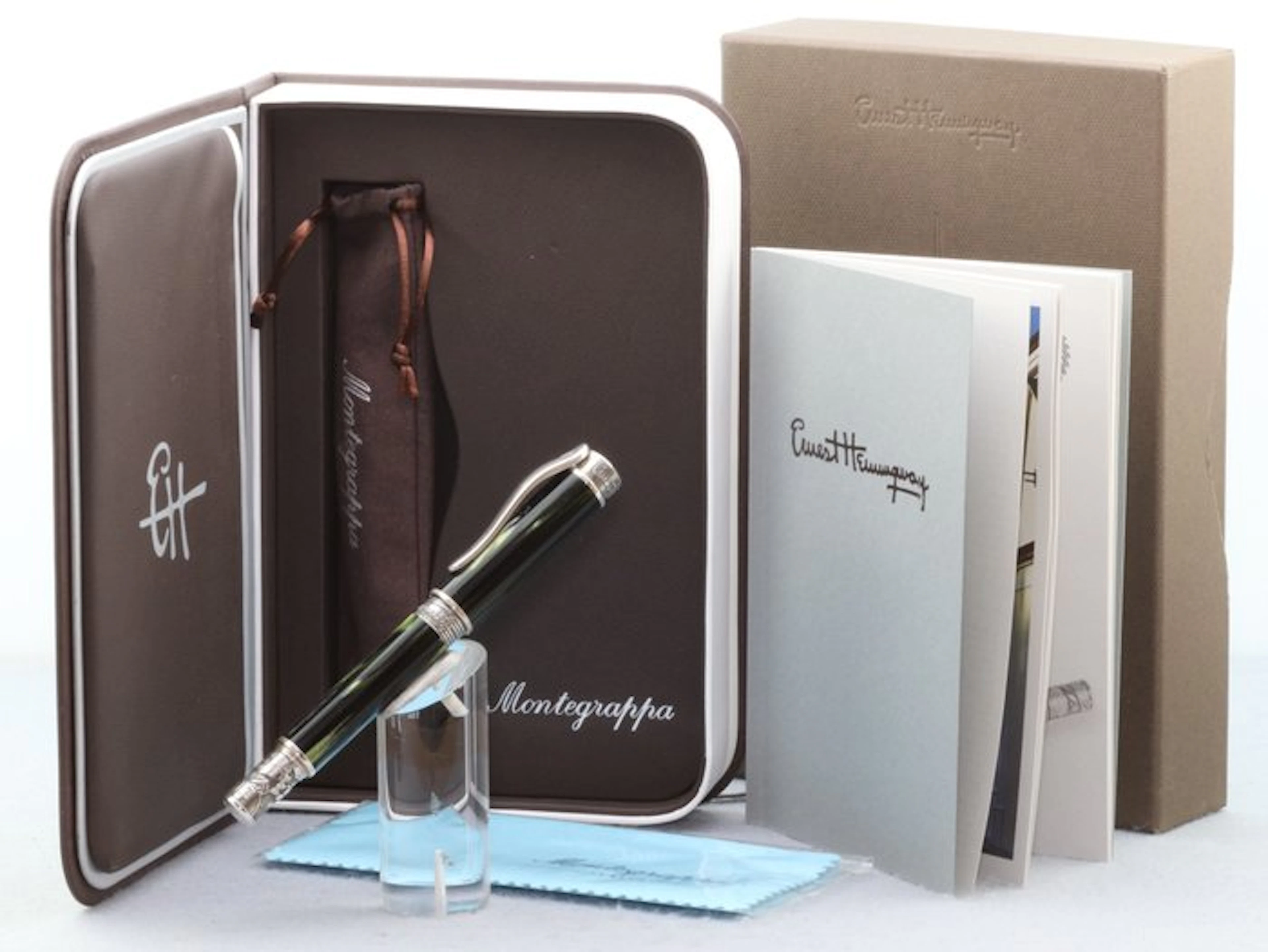 Montegrappa - limited edition Ernest Hemigway " the soldier" - Fountain pen