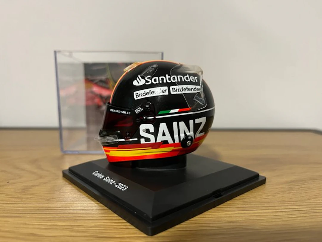 Spark 1:5 - Model car - Carlos Sainz - Ferrari - Italian Grand Prix 2023