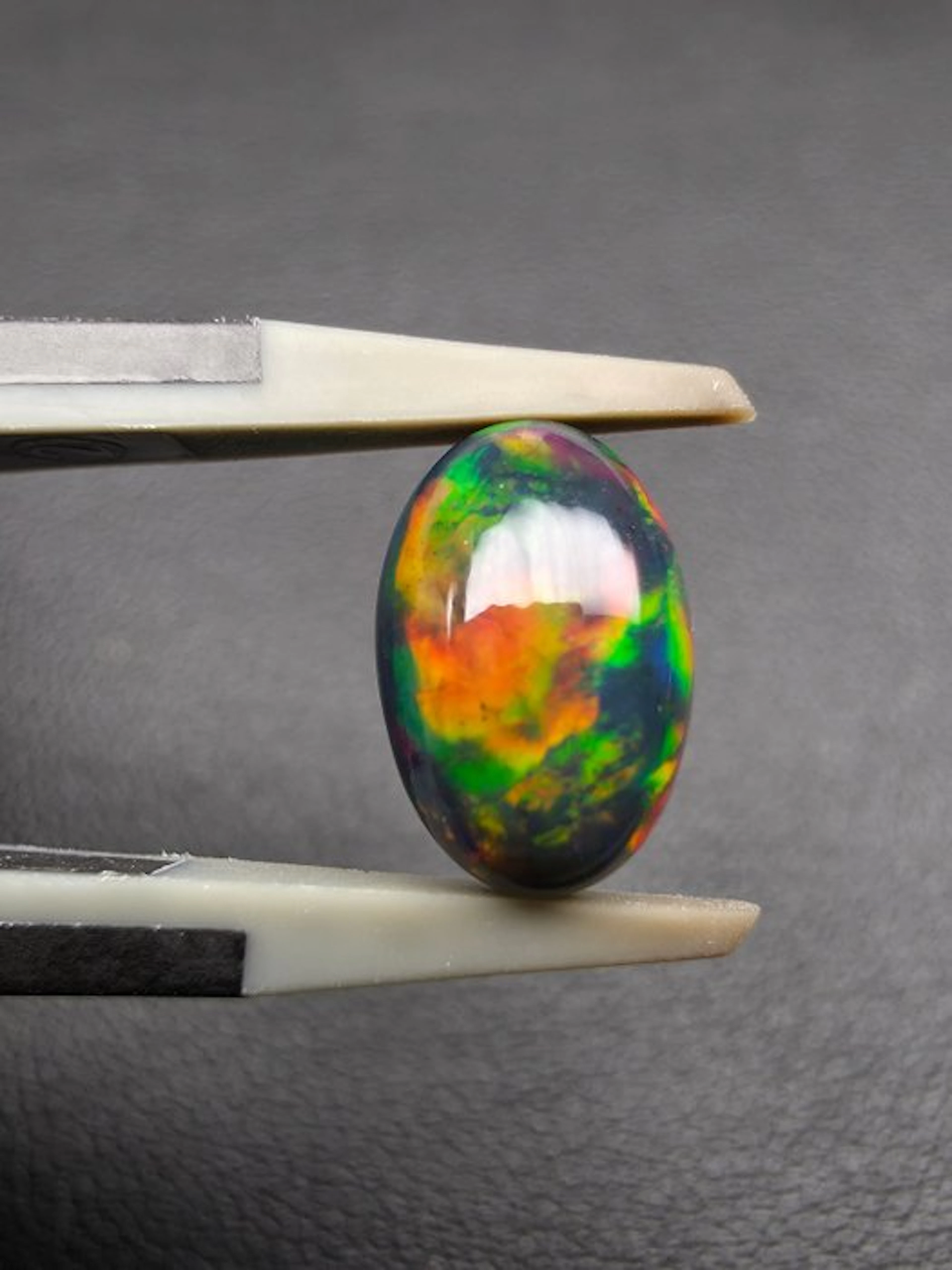2.17cts Black Opal Cabochon- 0.43 g