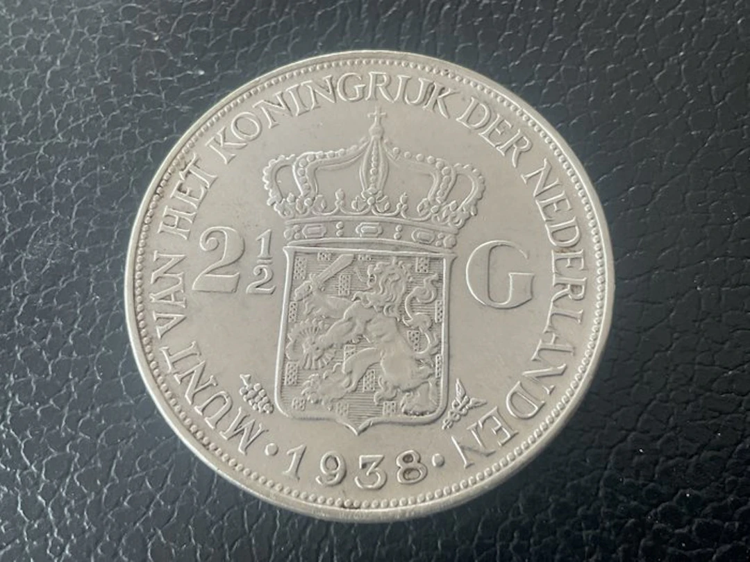 Netherlands. Wilhelmina. 2 1/2 Gulden 1938 (No reserve price)