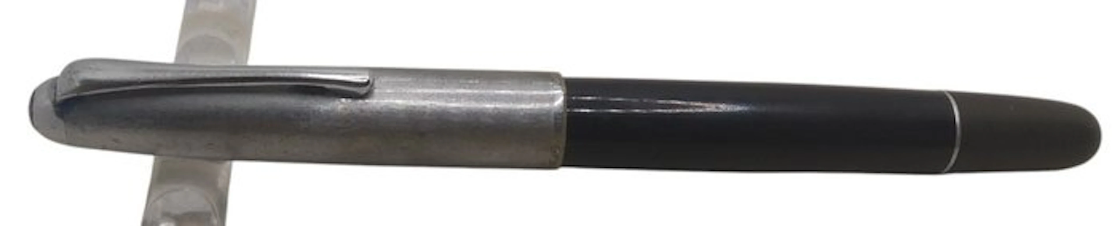 Aurora - 88 - No reserve price - Pen