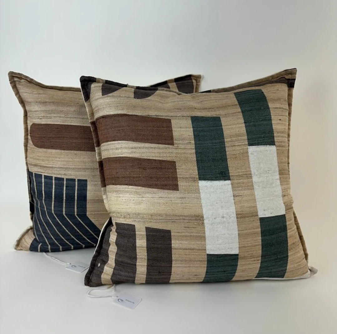Nobilis "Semaphore" - Cushion (2)