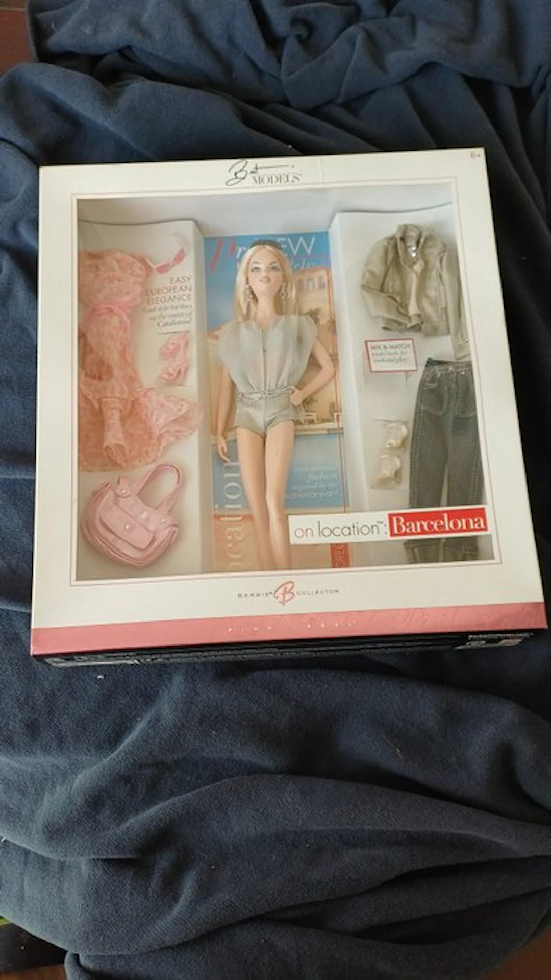 Mattel - Barbie doll 2006 ON LOCATION BARCELONA BEST MODEL PINK LABEL K7917 -