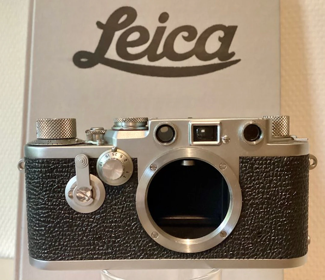 Leica IIIf Rangefinder camera