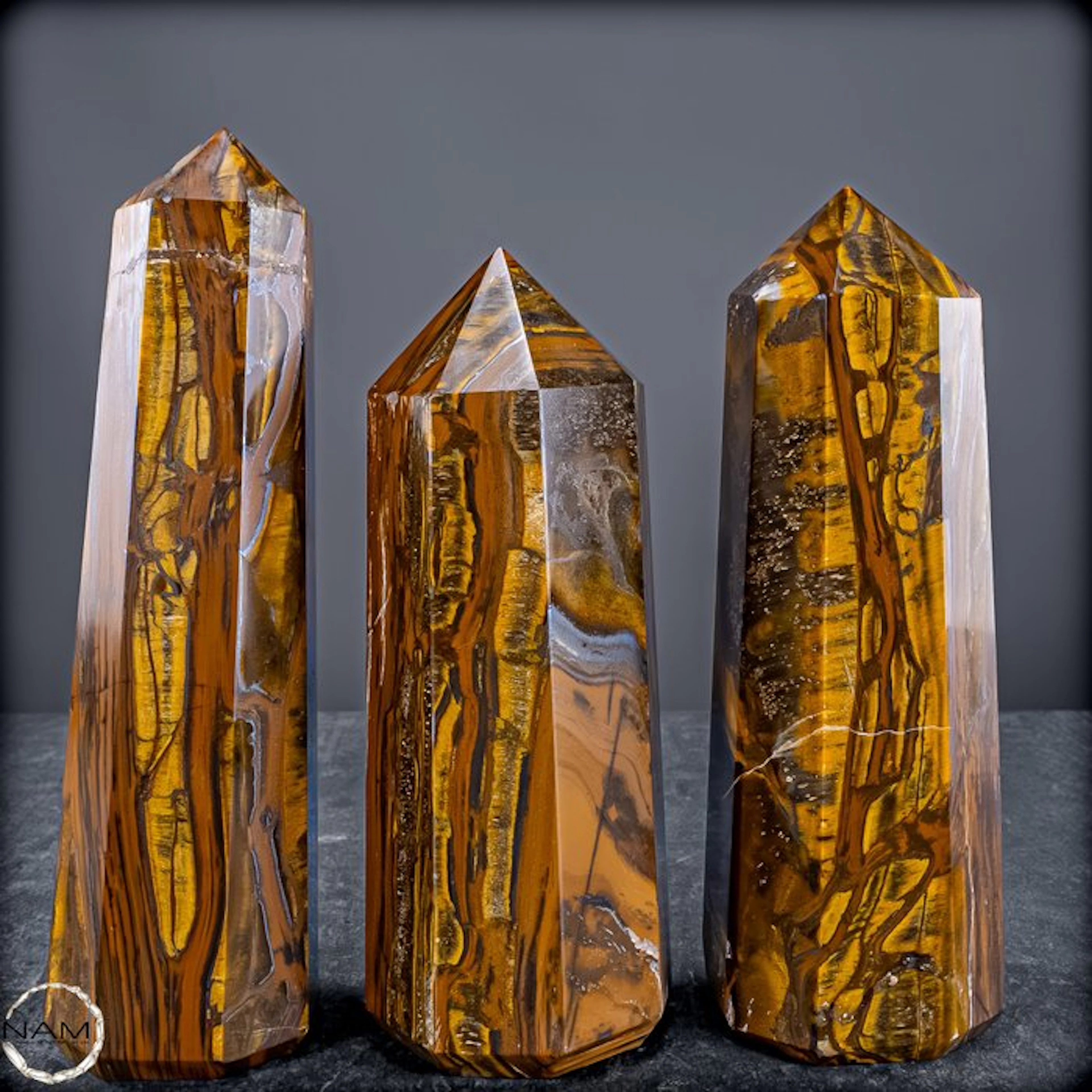 Tiger's Eye Obelisk Set – Golden-brown elegance with a...