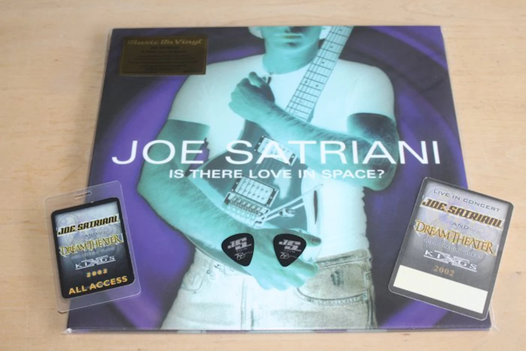 Joe Satriani - Is There Love In Space? (White Vinyl) +...