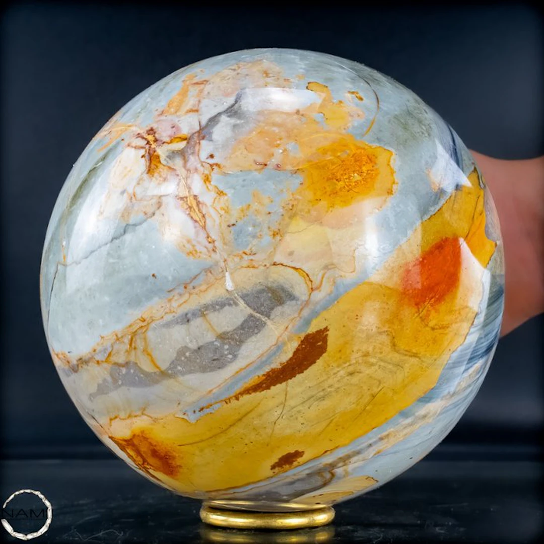 Elegant polychrome jasper sphere from Madagascar – Gentle...