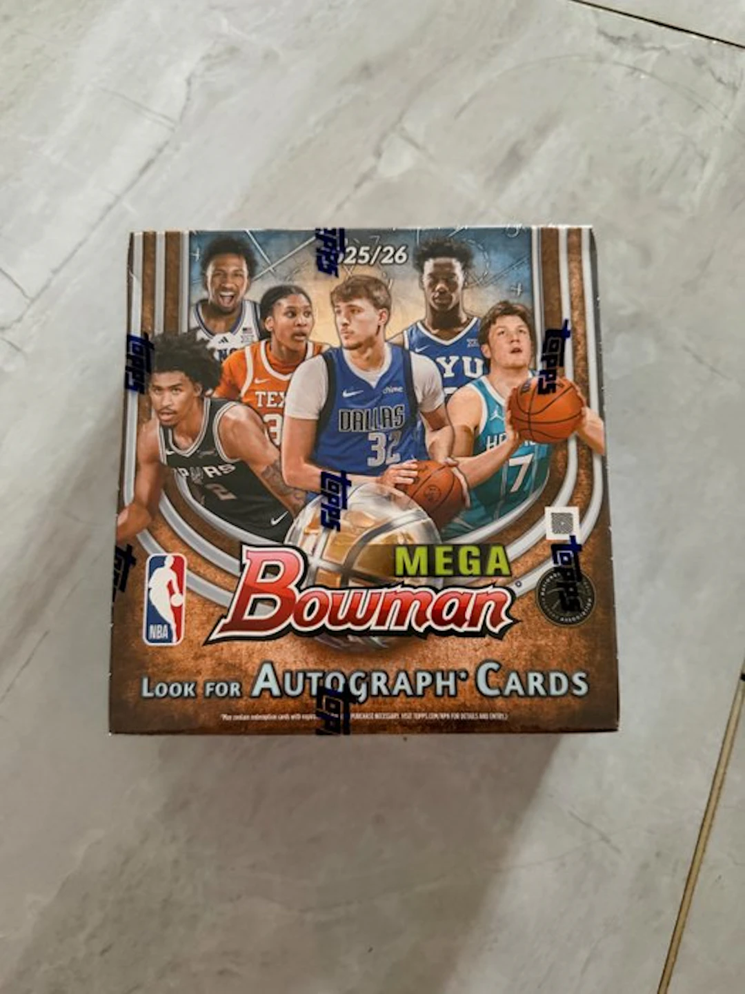 25/26 Topps Bowman Sealed box - 1 Sealed box - Good (GD)