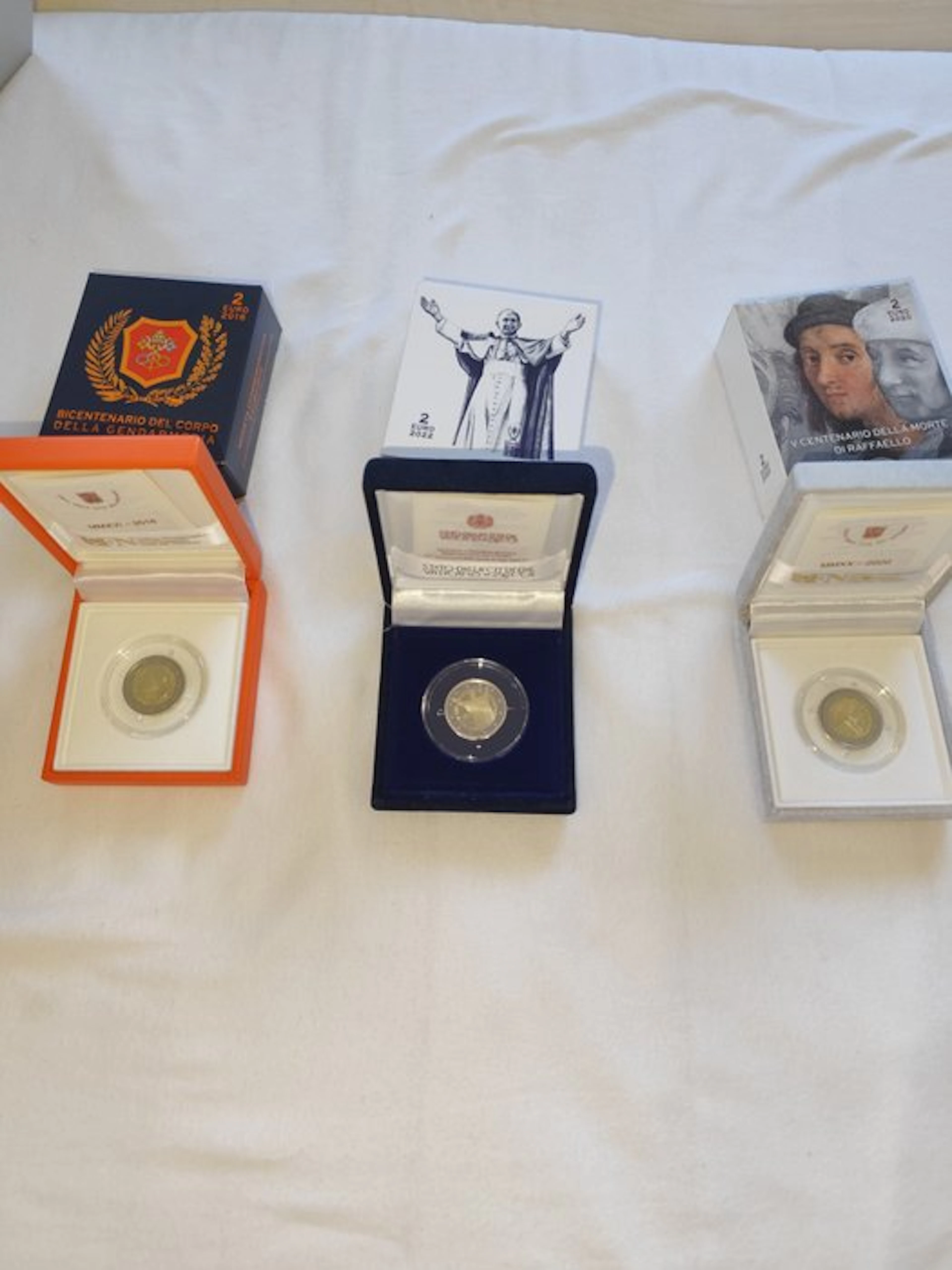 Vatican. 2 Euro 2016/2022 (3 coins) Proof (No reserve price)