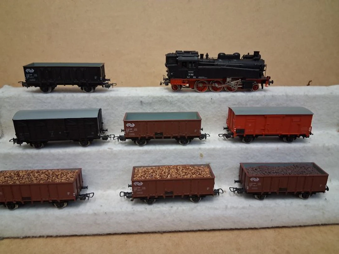 Piko H0 - 75.582 / 507.1395.5 / 95356 - Train set (8)...