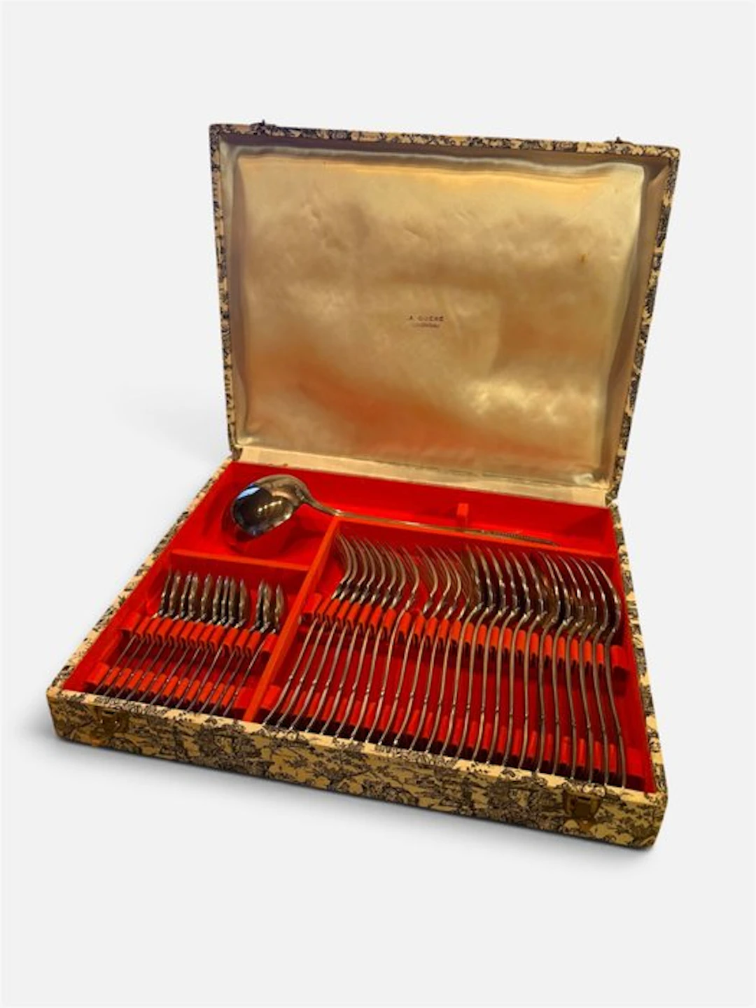 J. Quéré - Cutlery set for 12 (37) - Steel - France
